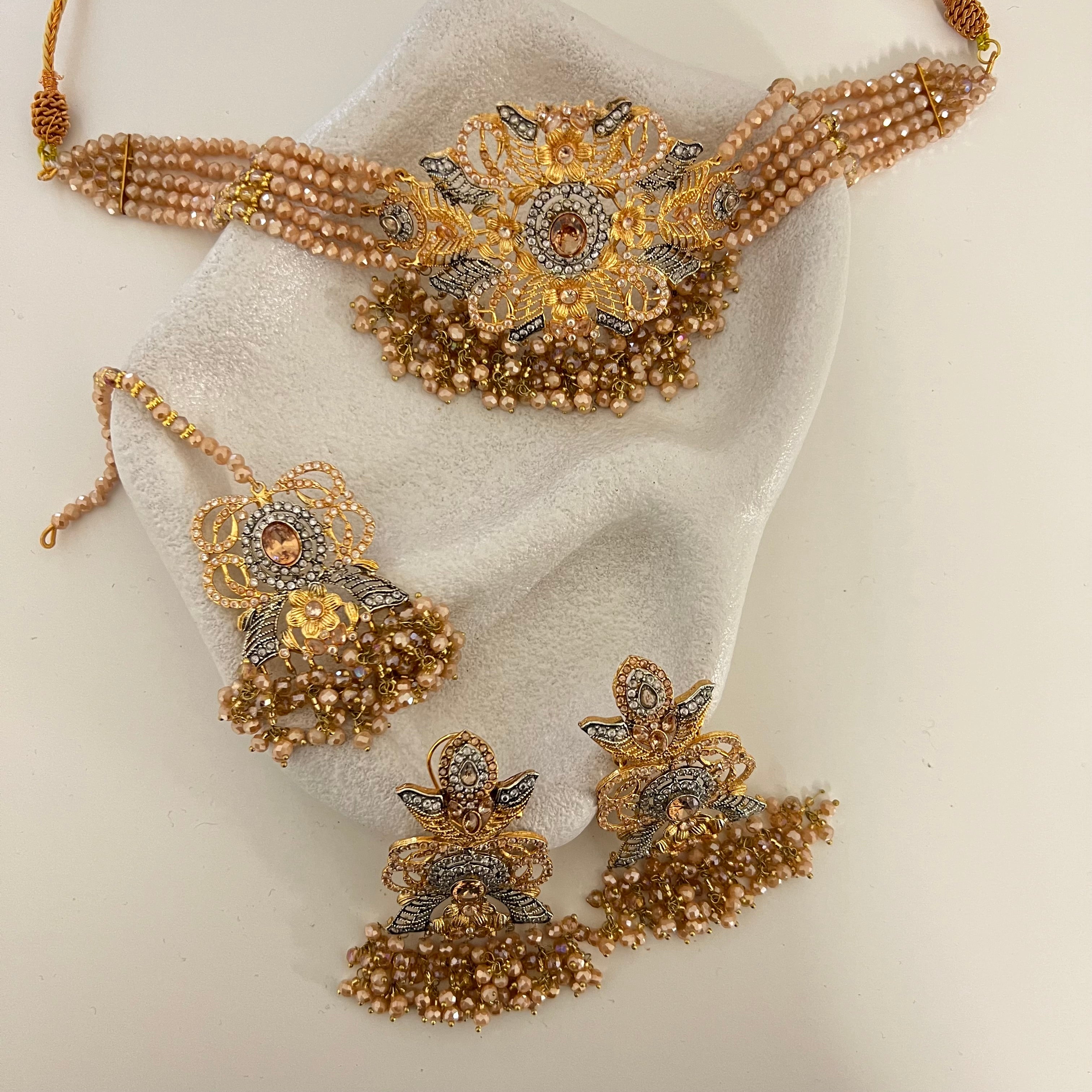 Mehak Choker Set