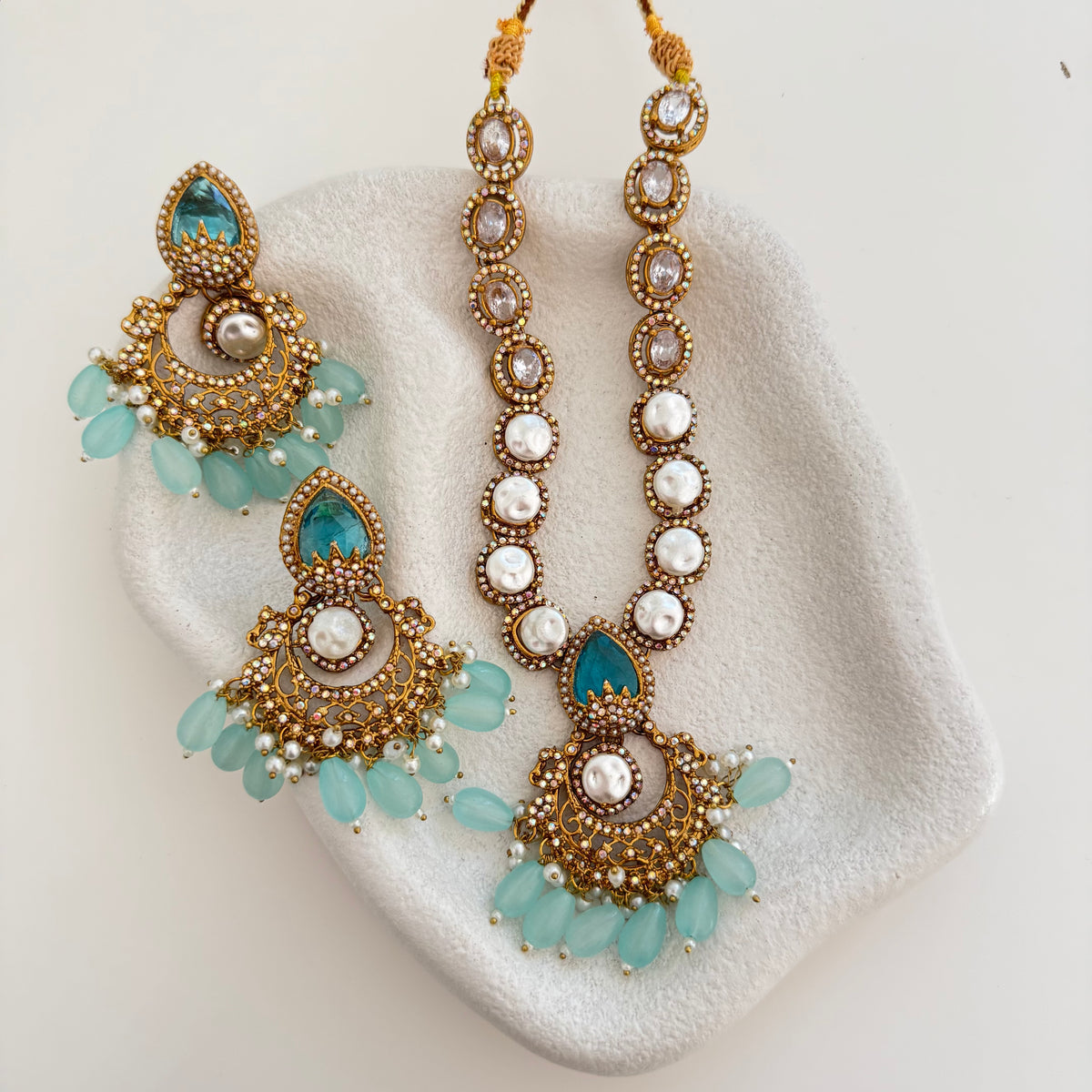 Naaz Necklace set