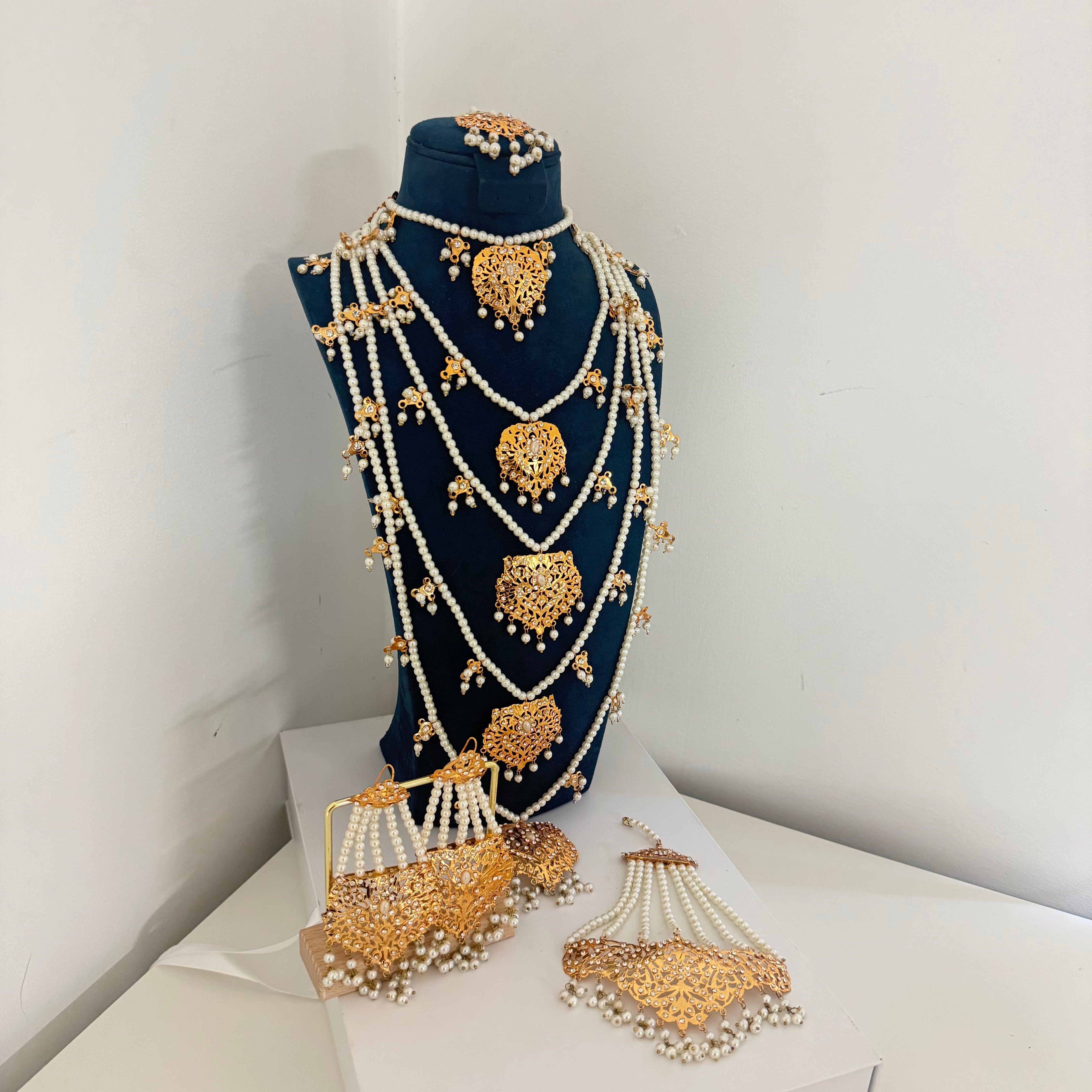 Sameena Necklace Set