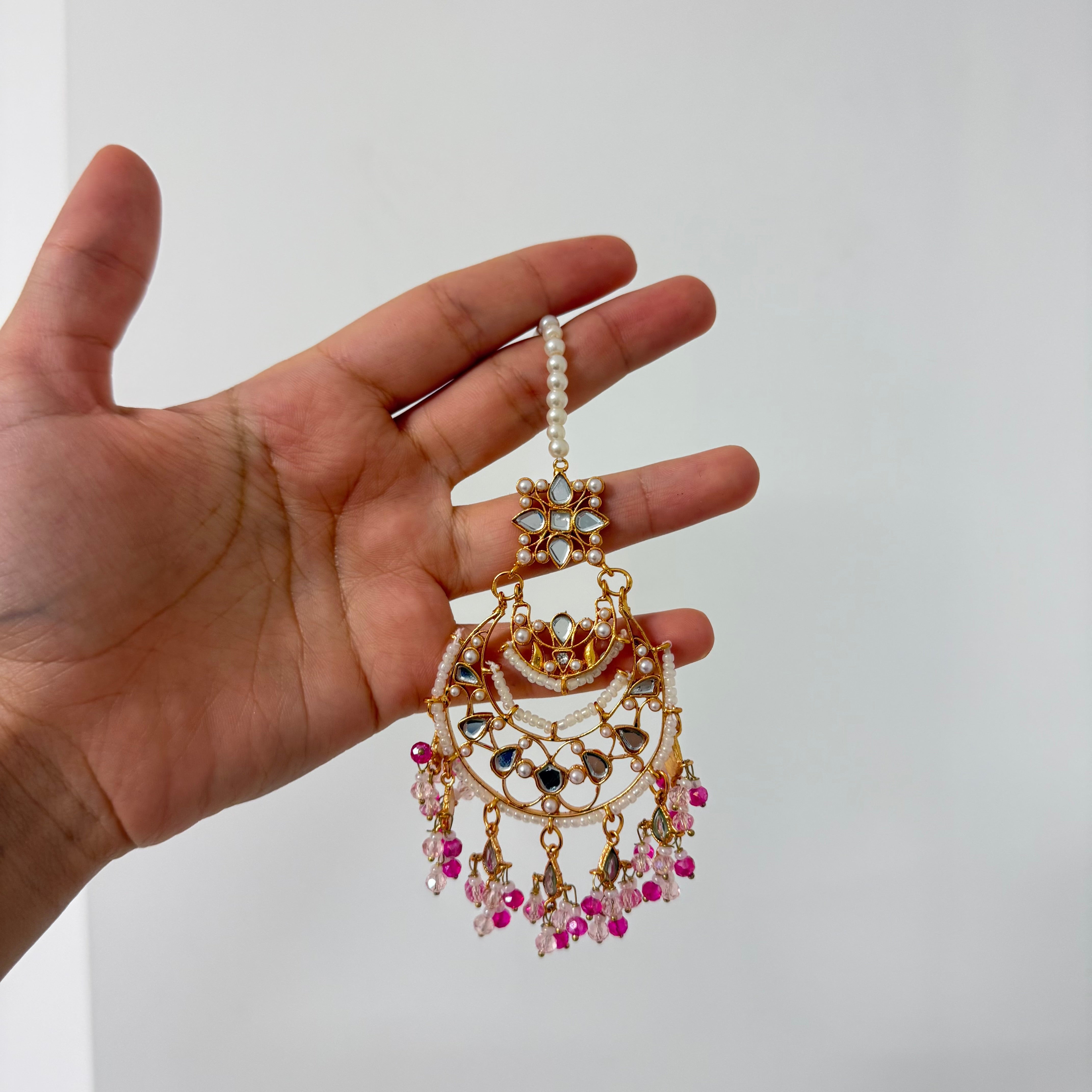 Selena Earring Tikka Set