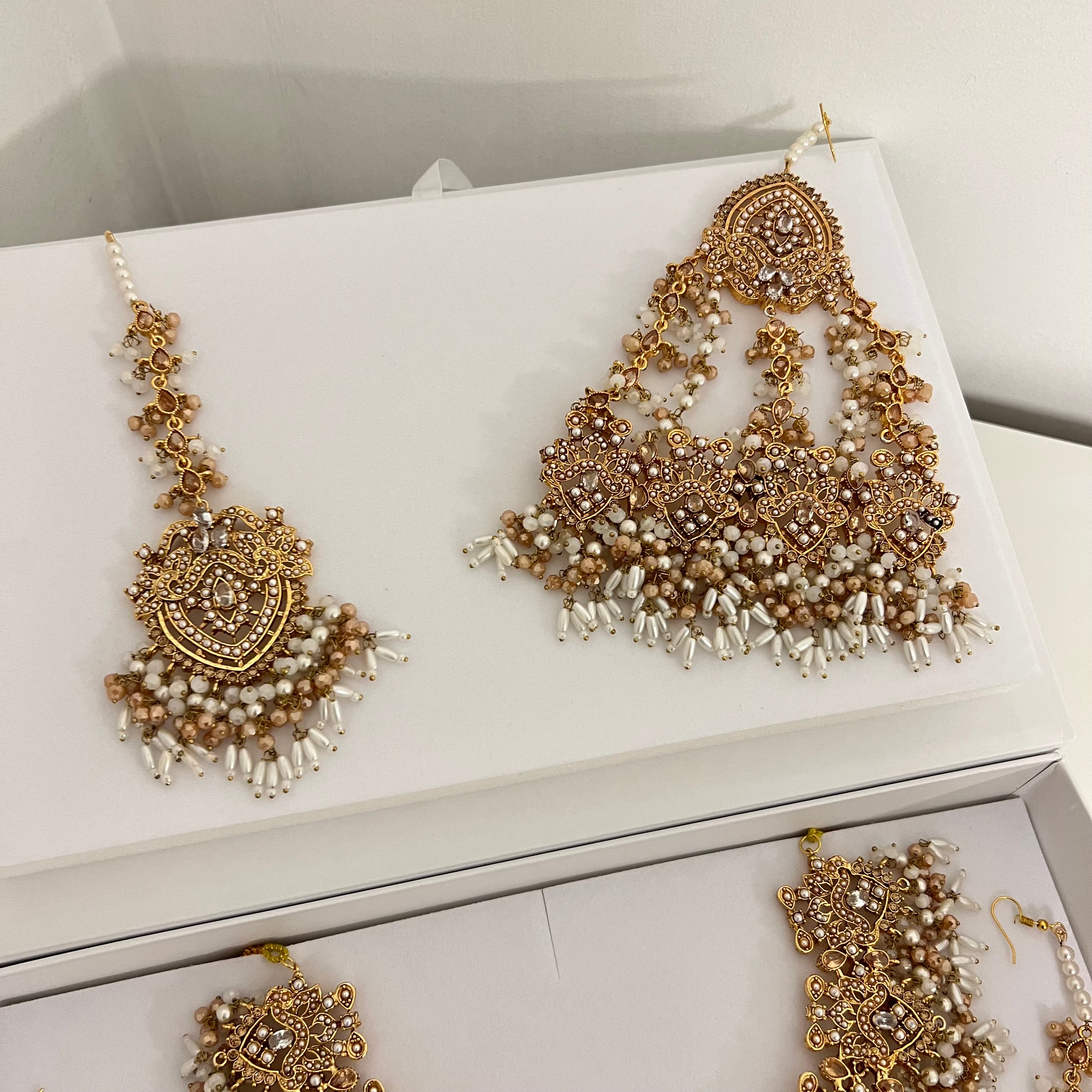 Saria Bridal Set Gold