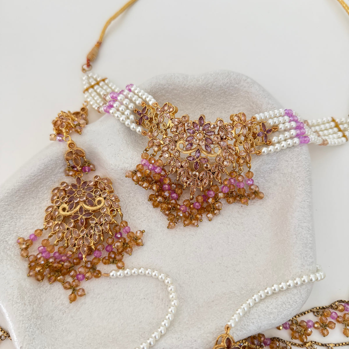 Mahira Choker Set