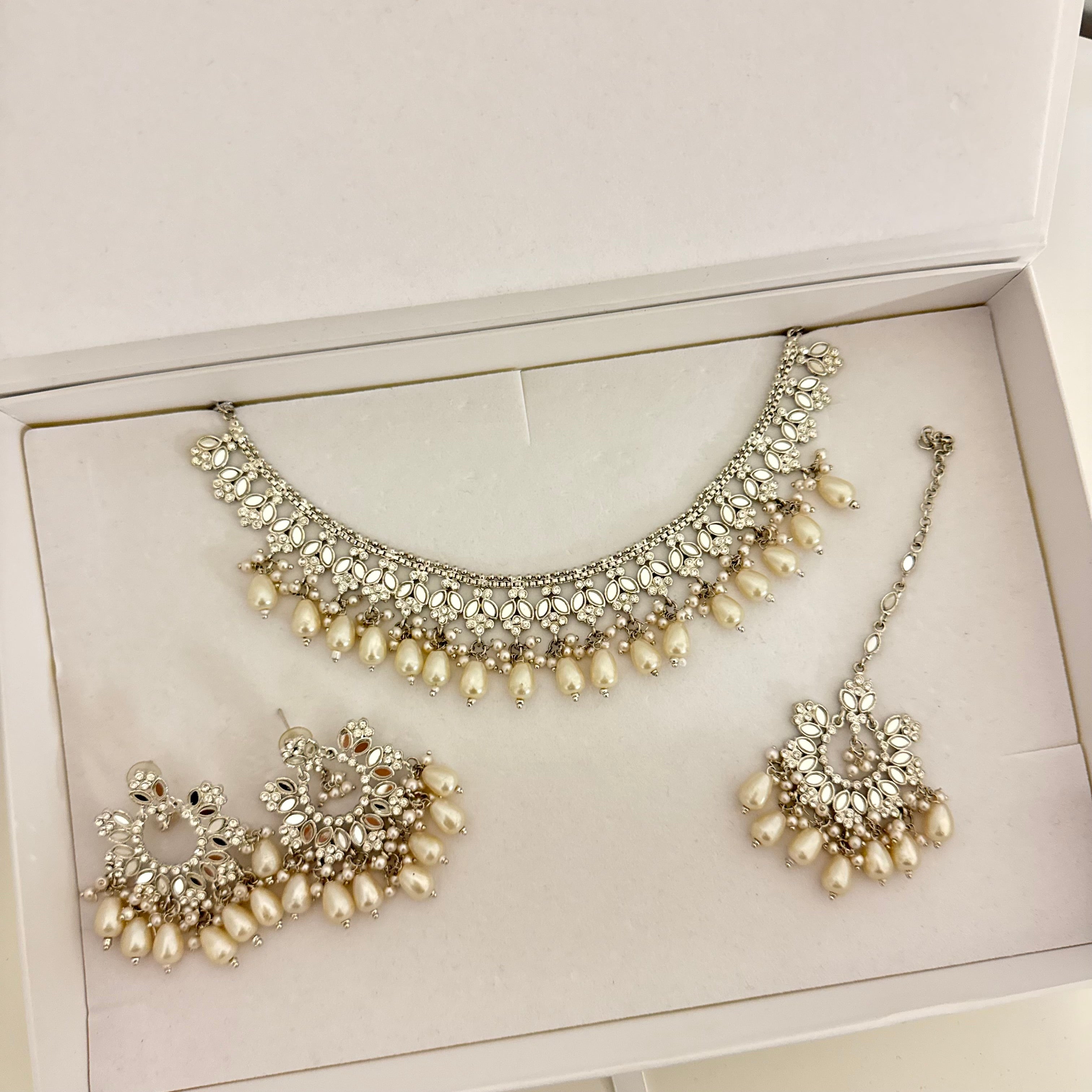 Nina Necklace Set