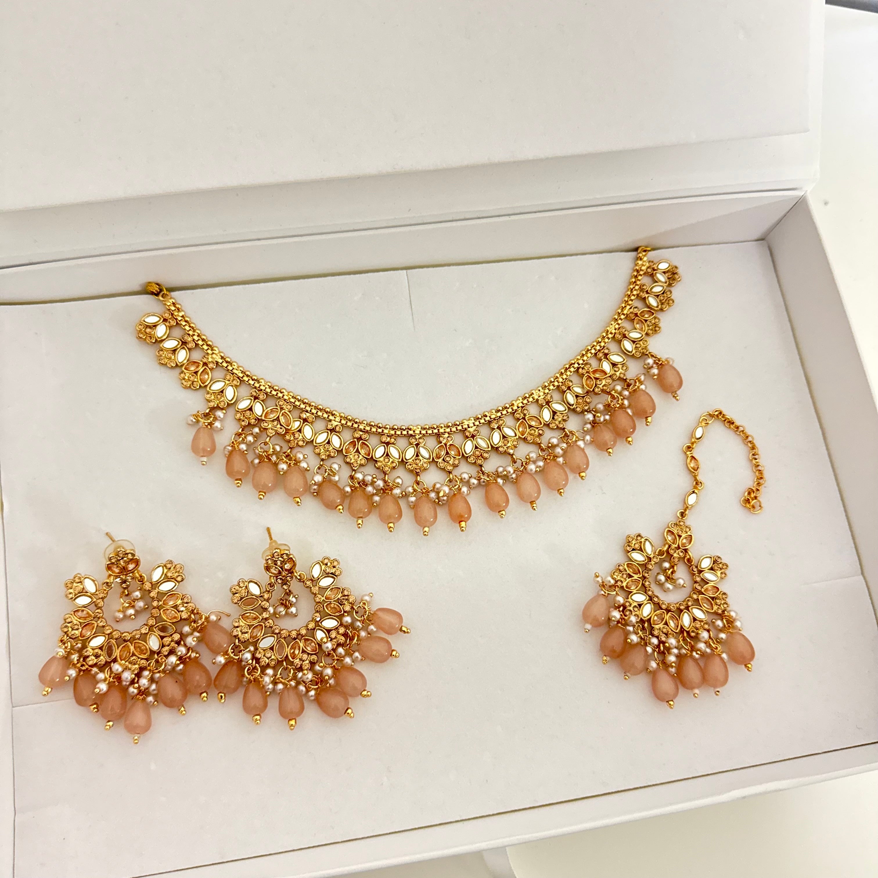 Nina Necklace Set