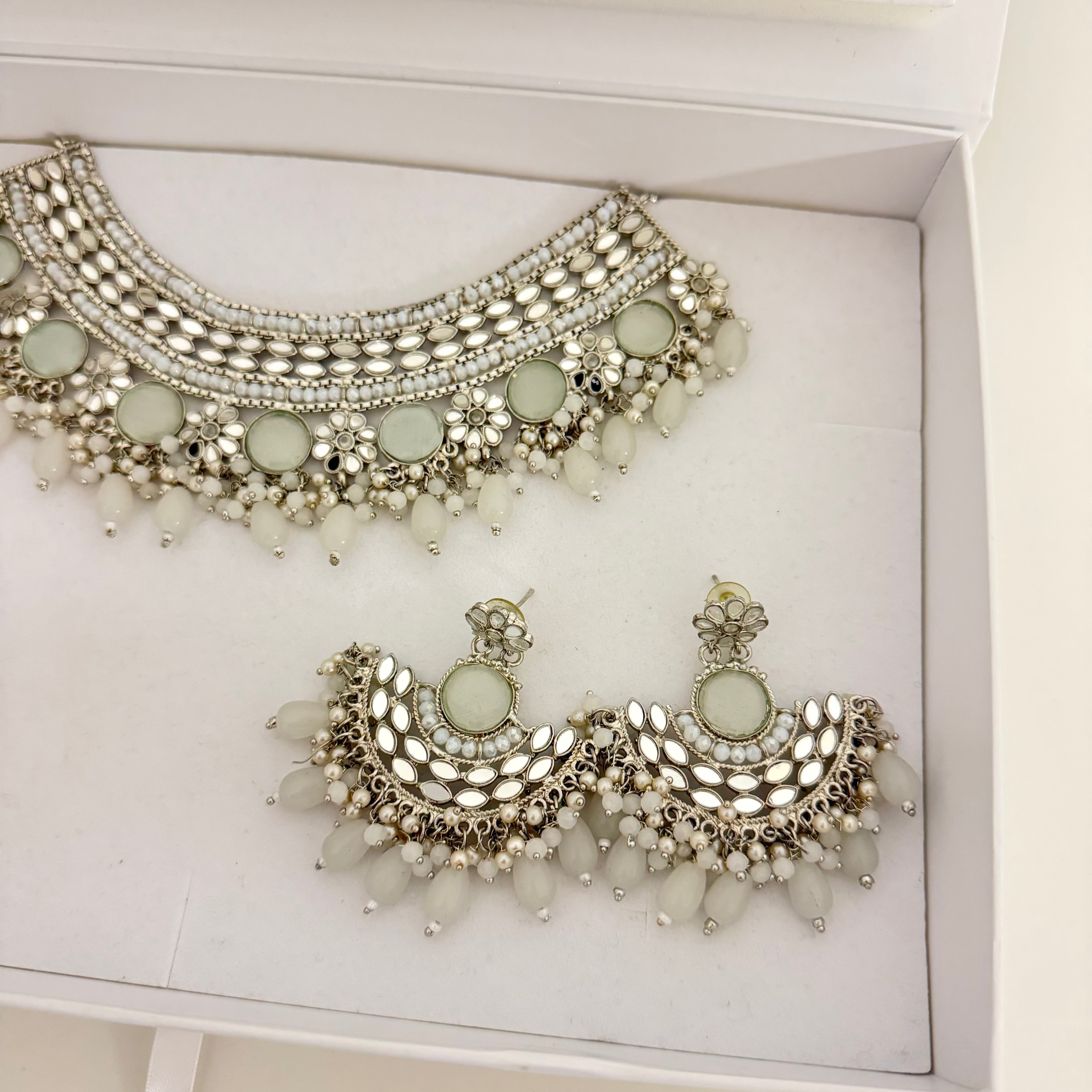 Abeer Necklace Set