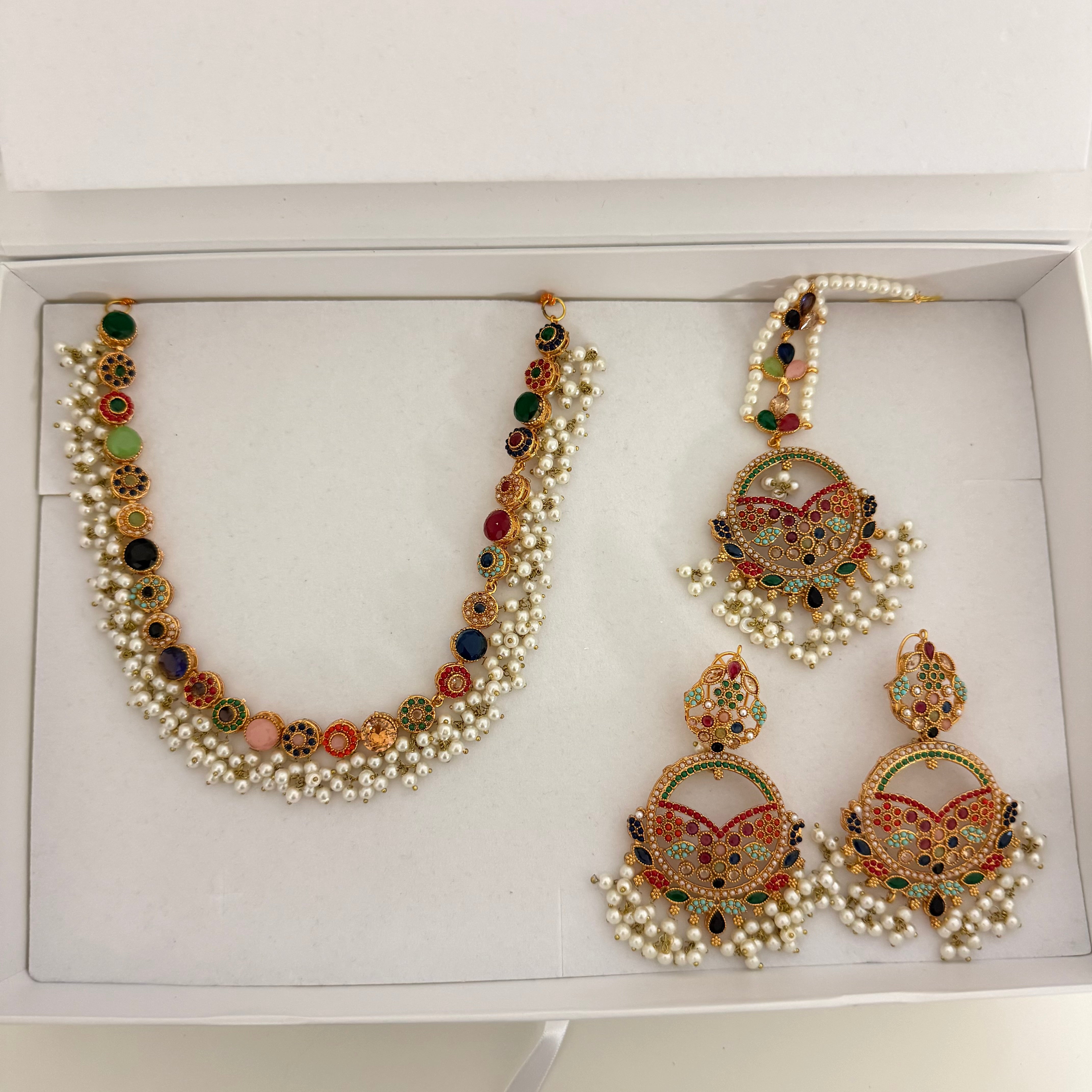 Ayla Necklace Set