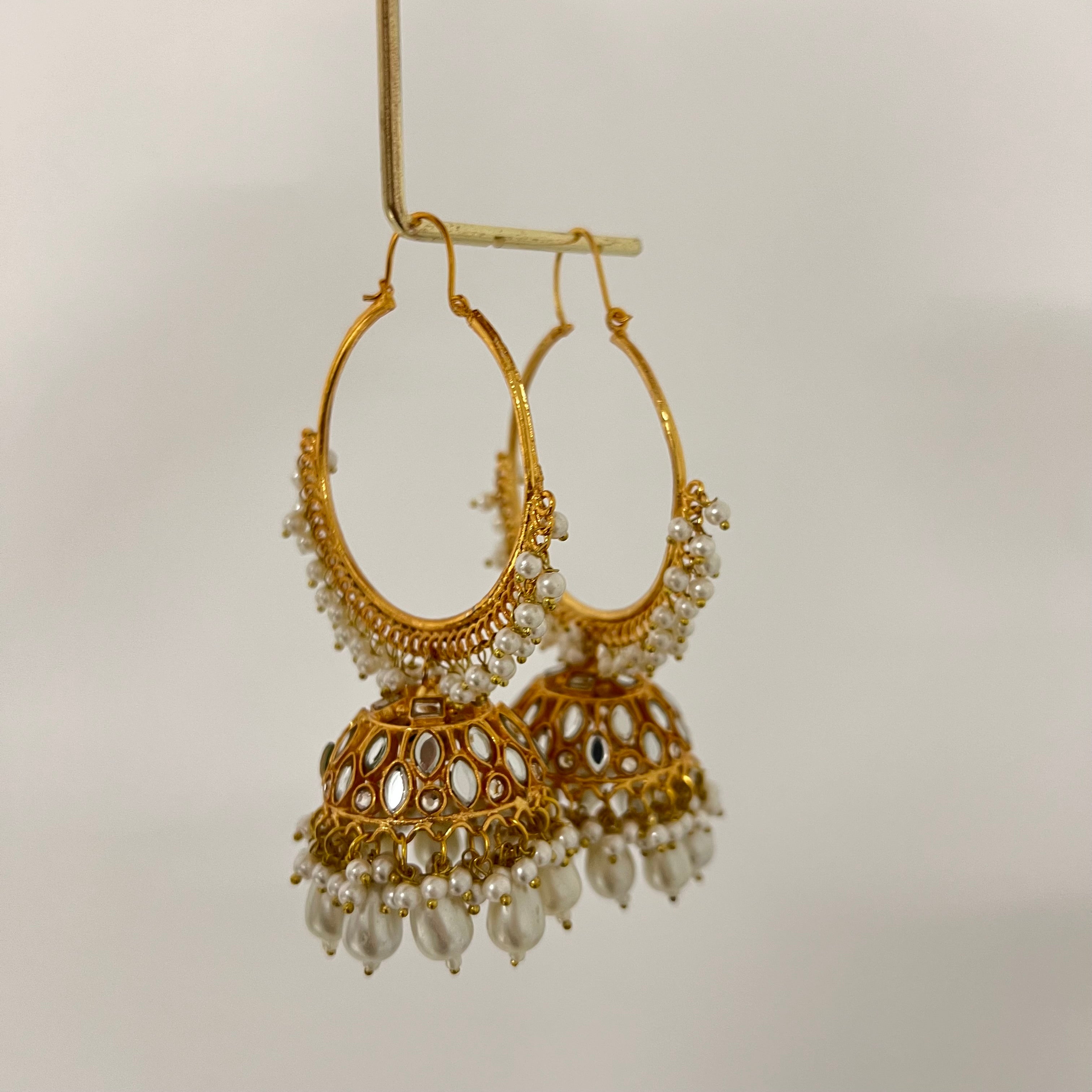 Wajeeha Jhumka & Tikka