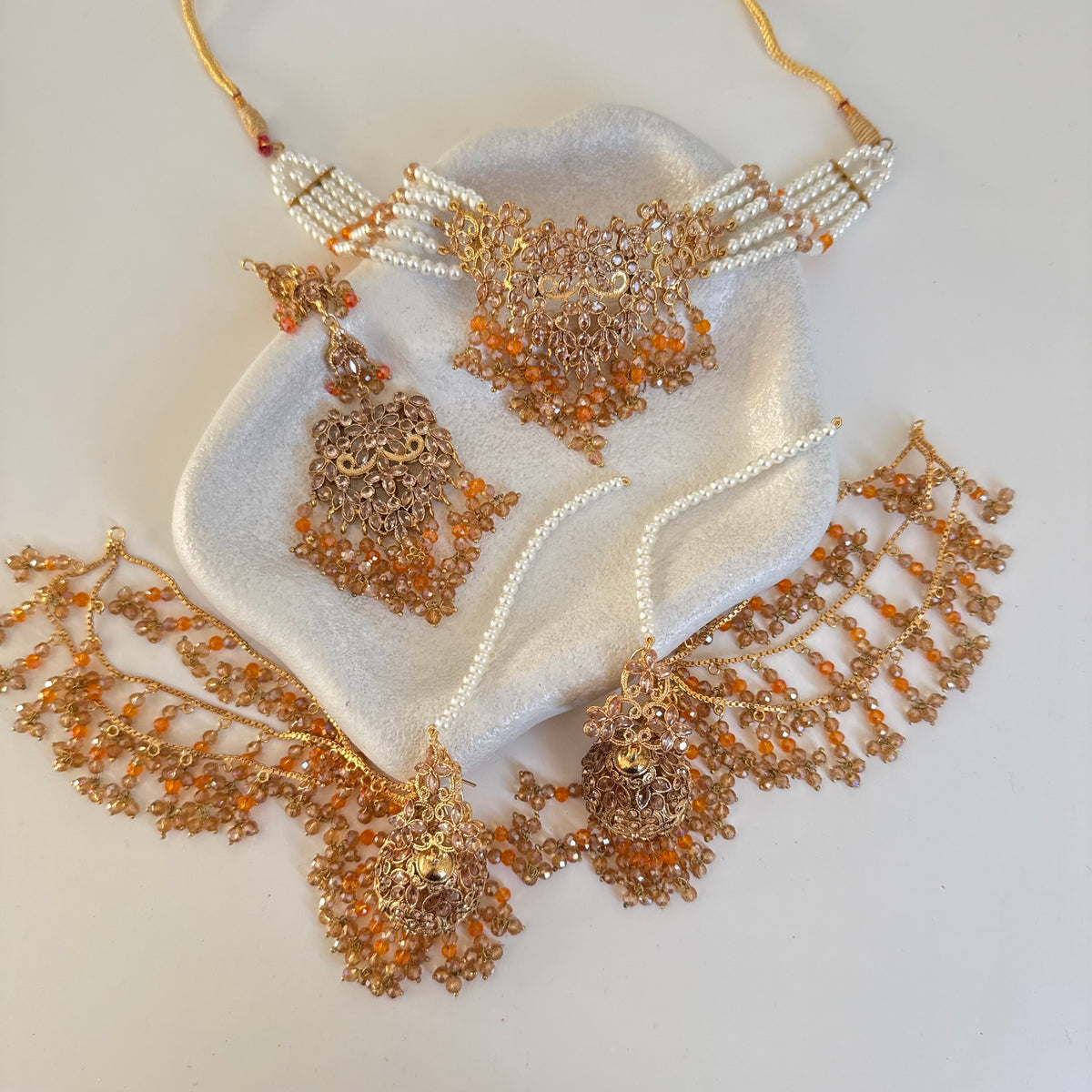 Mahira Choker Set