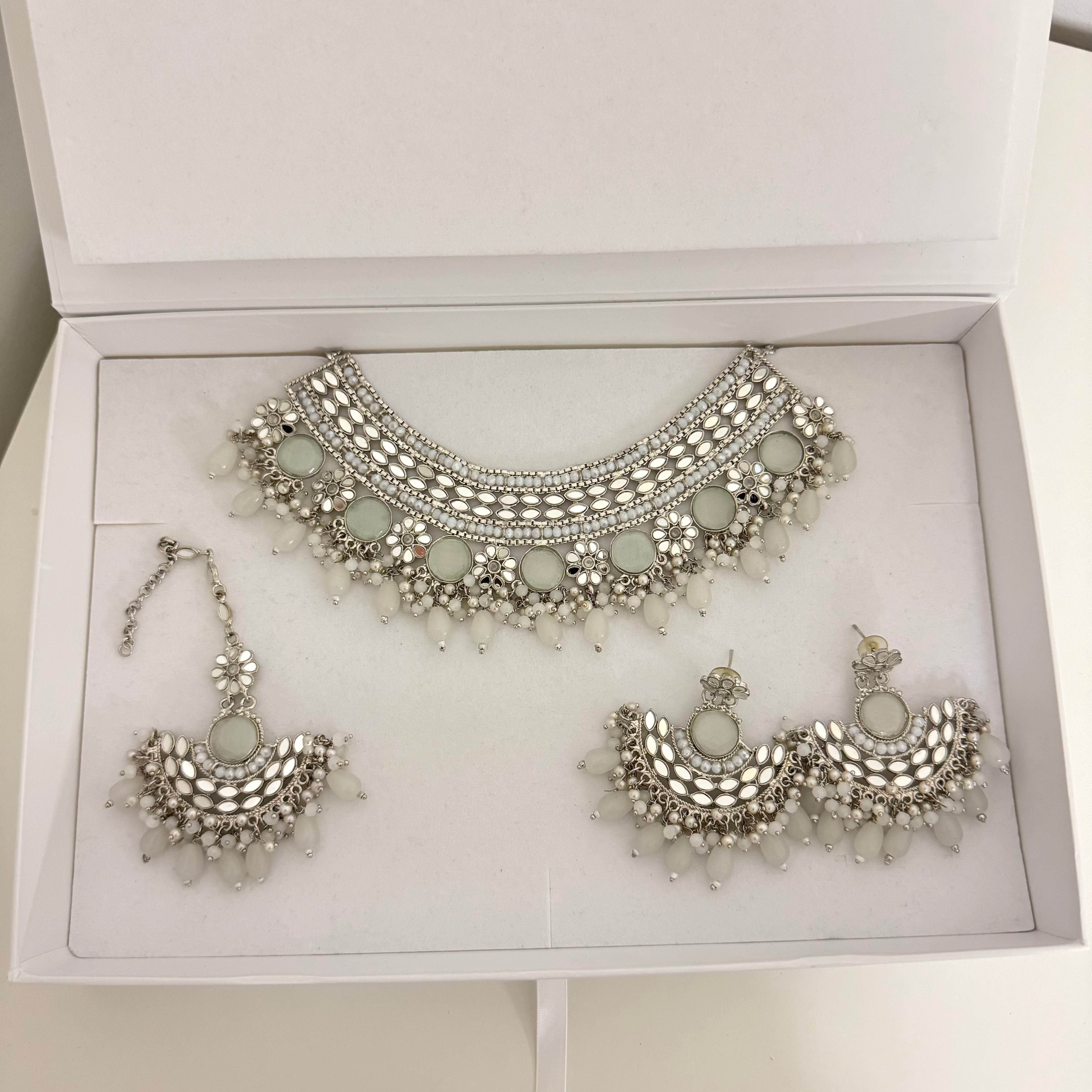 Abeer Necklace Set