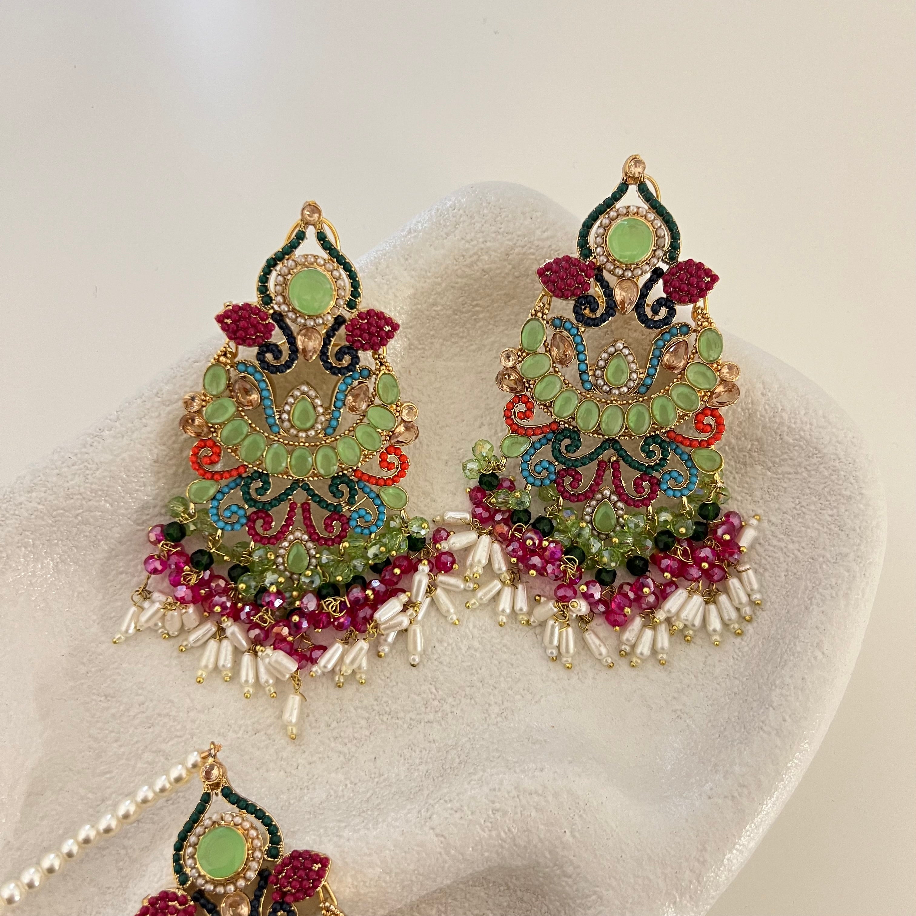 Zyna Earrings & Tikka Set