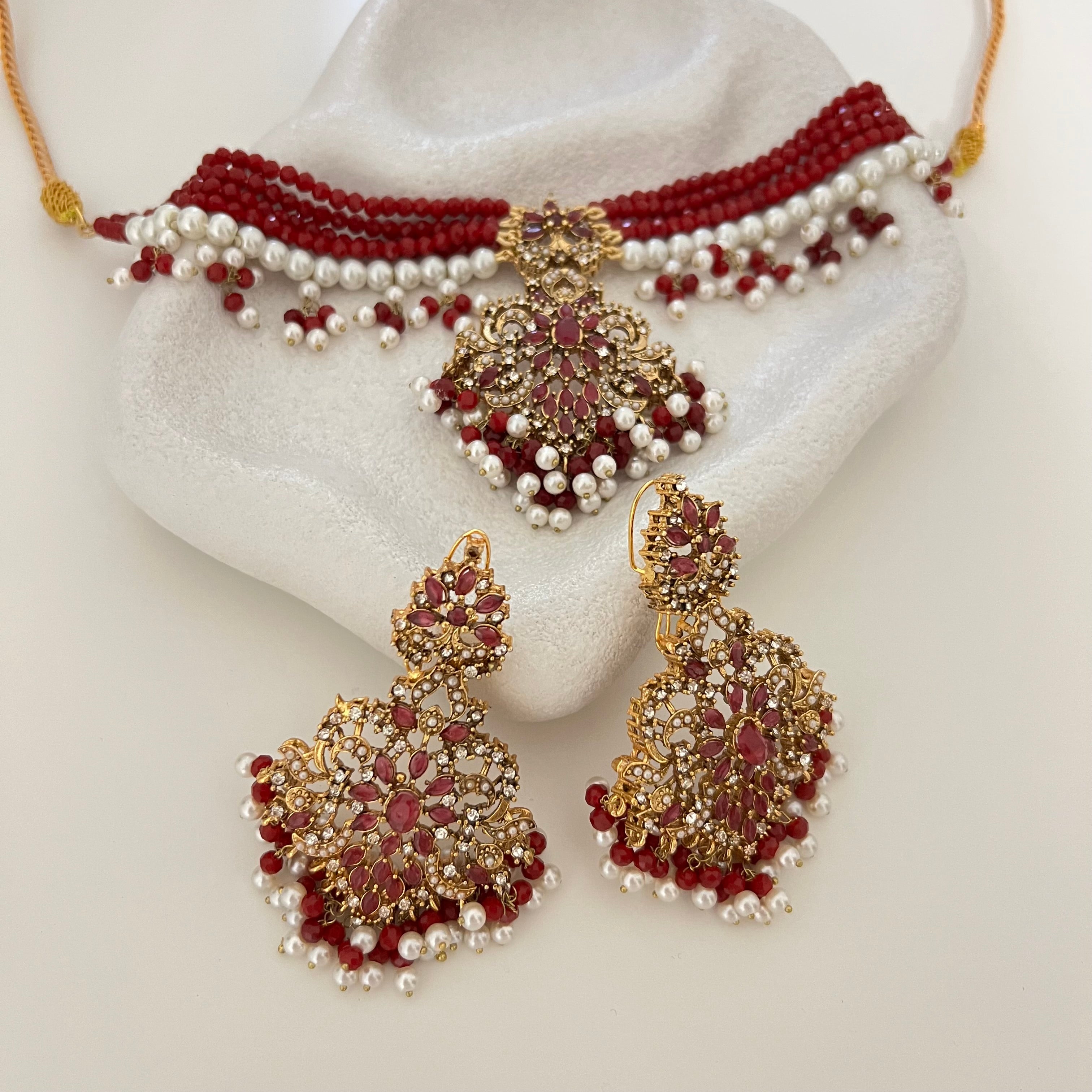 Ariana Choker Set Red
