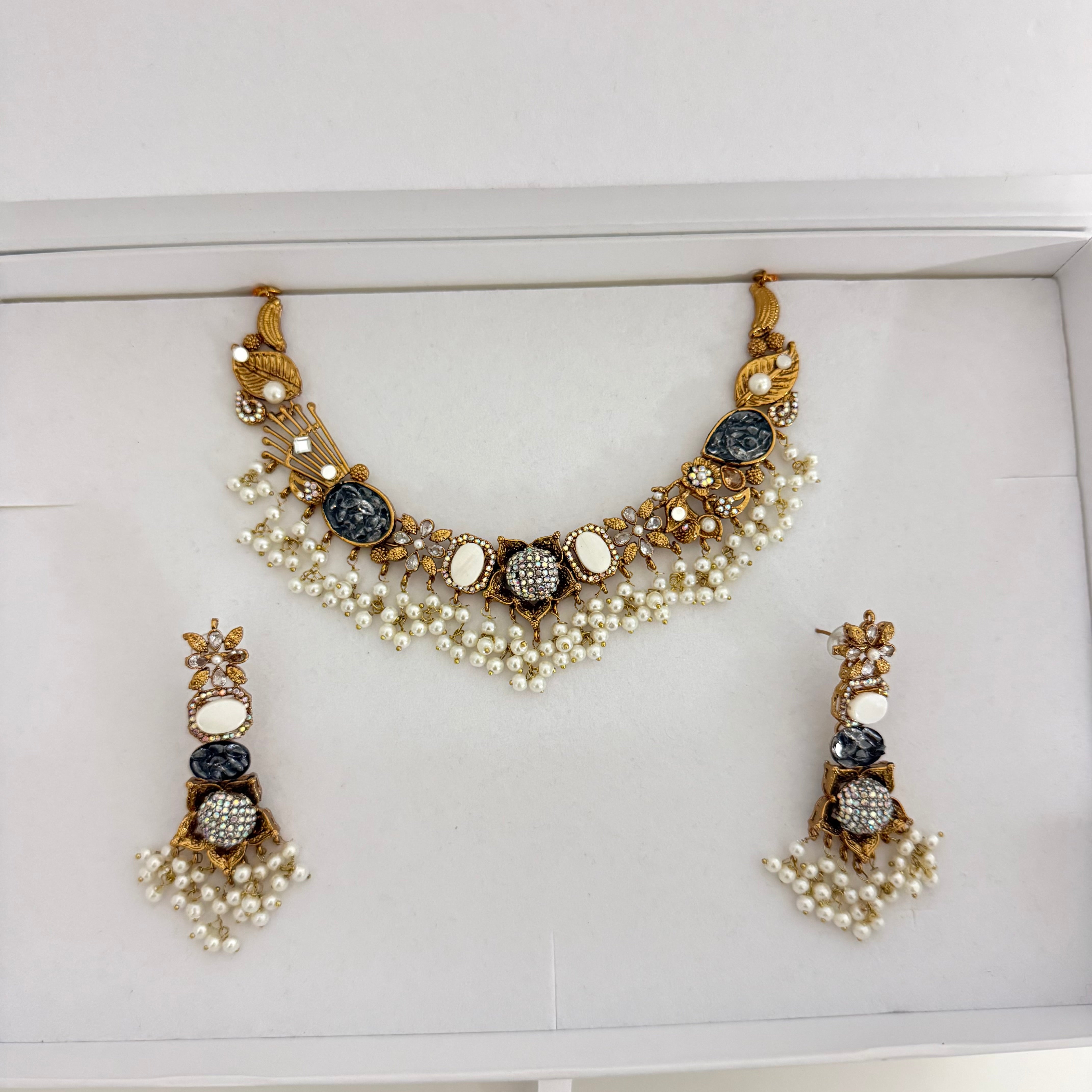 Melisa Necklace set