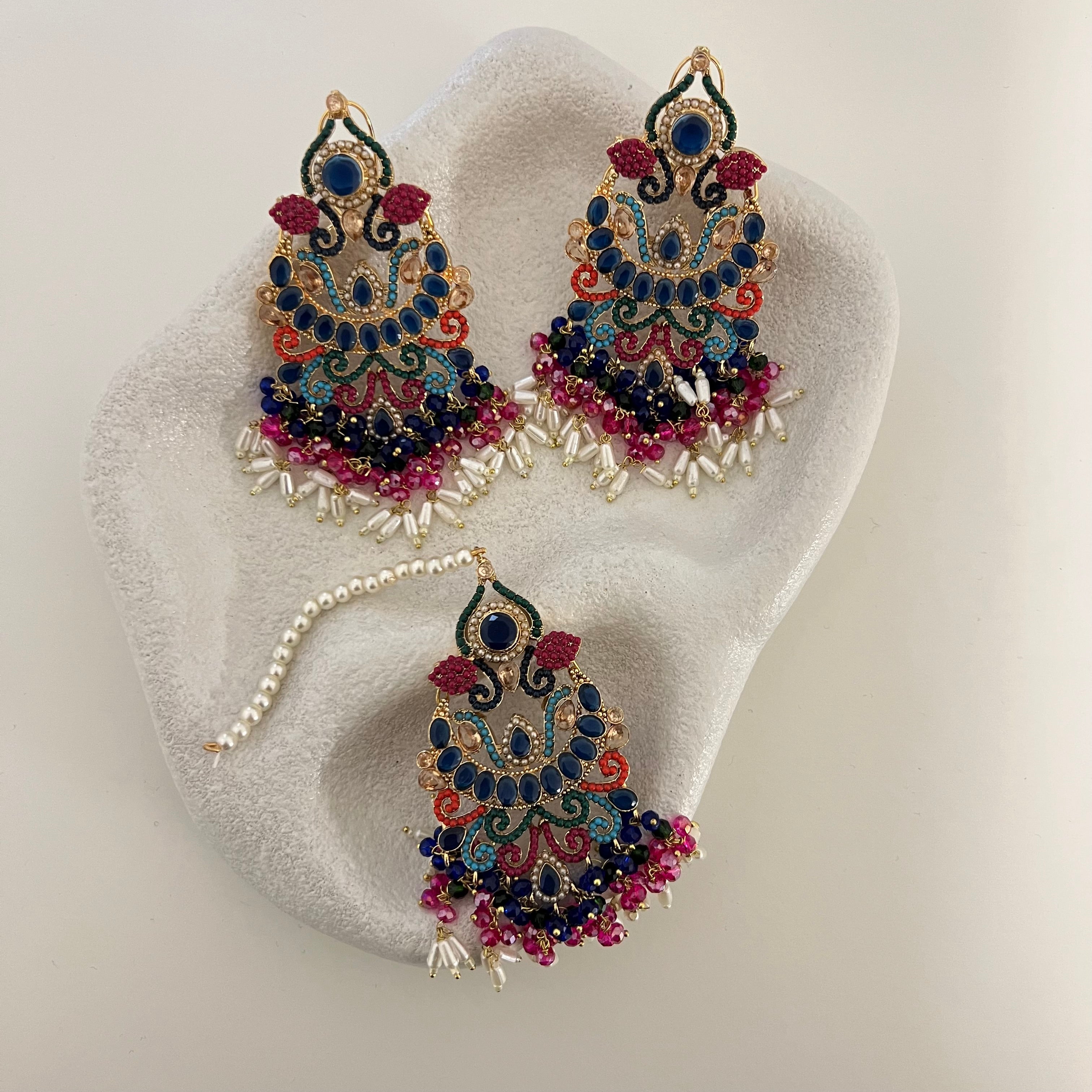 Zyna Earrings & Tikka Set