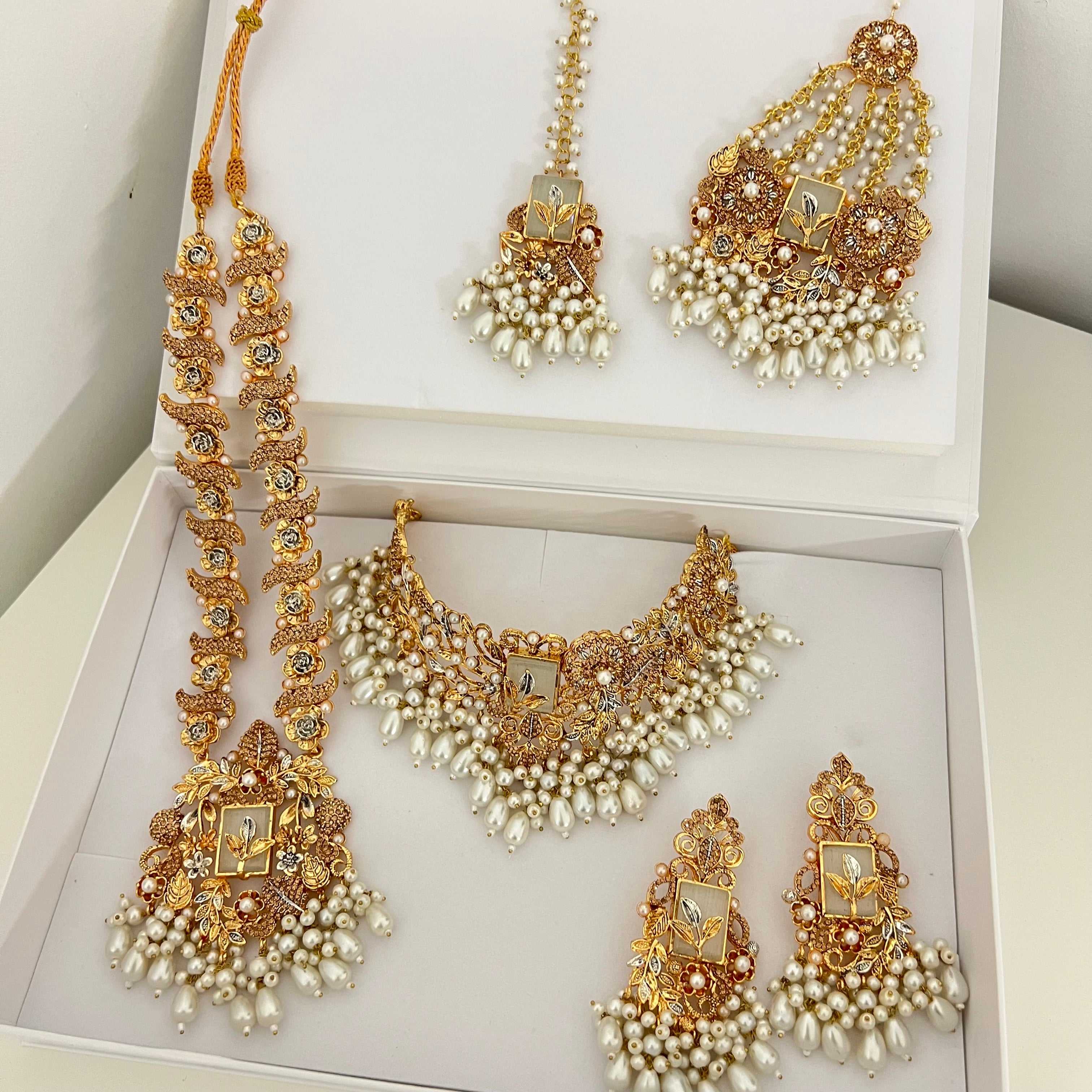 Zafia Bridal Set