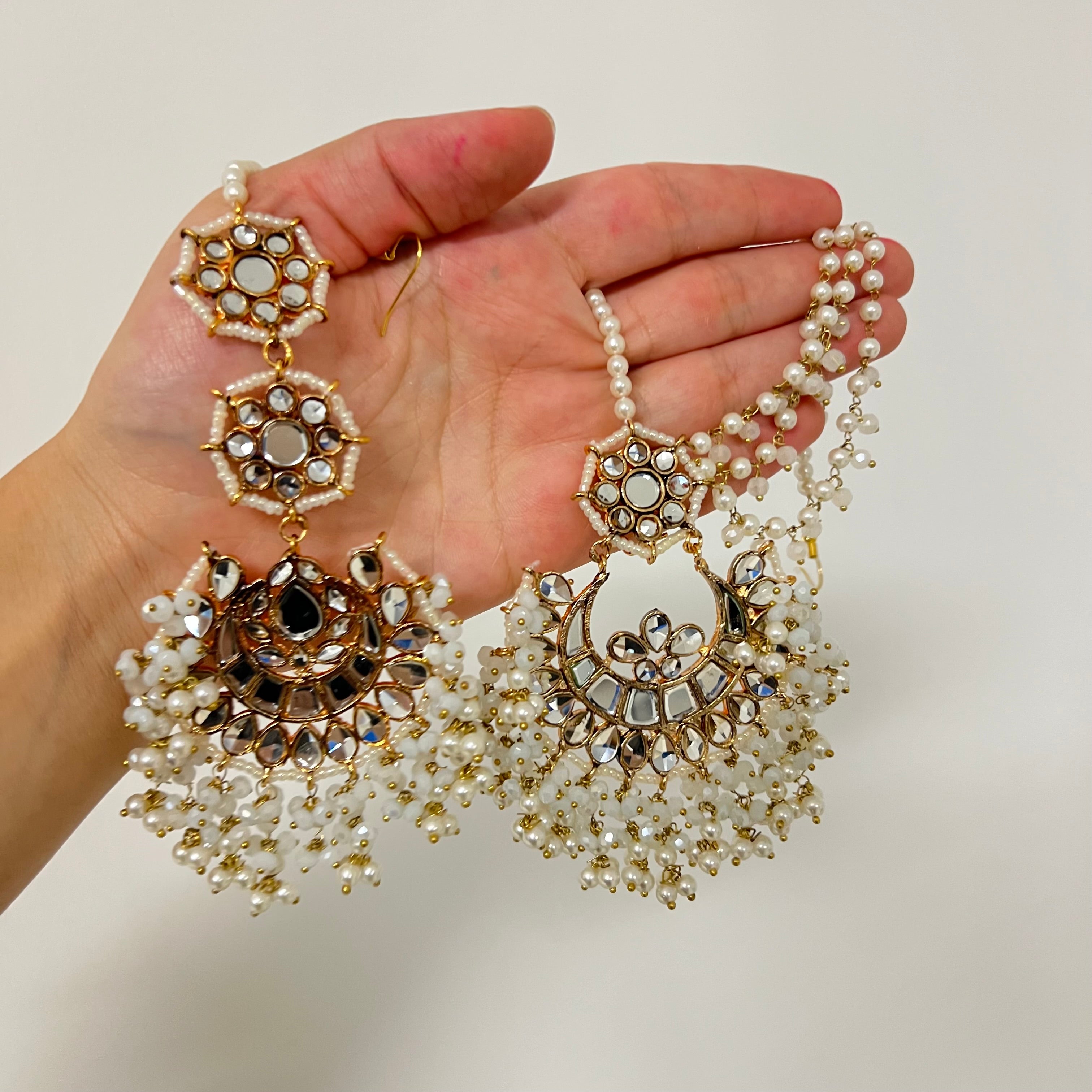 Selena Earring Tikka Set