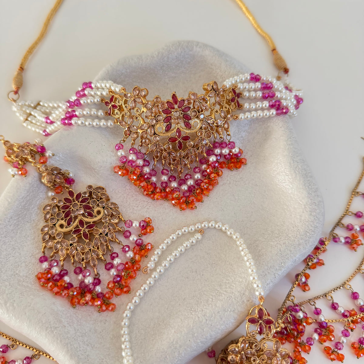 Mahira Choker Set