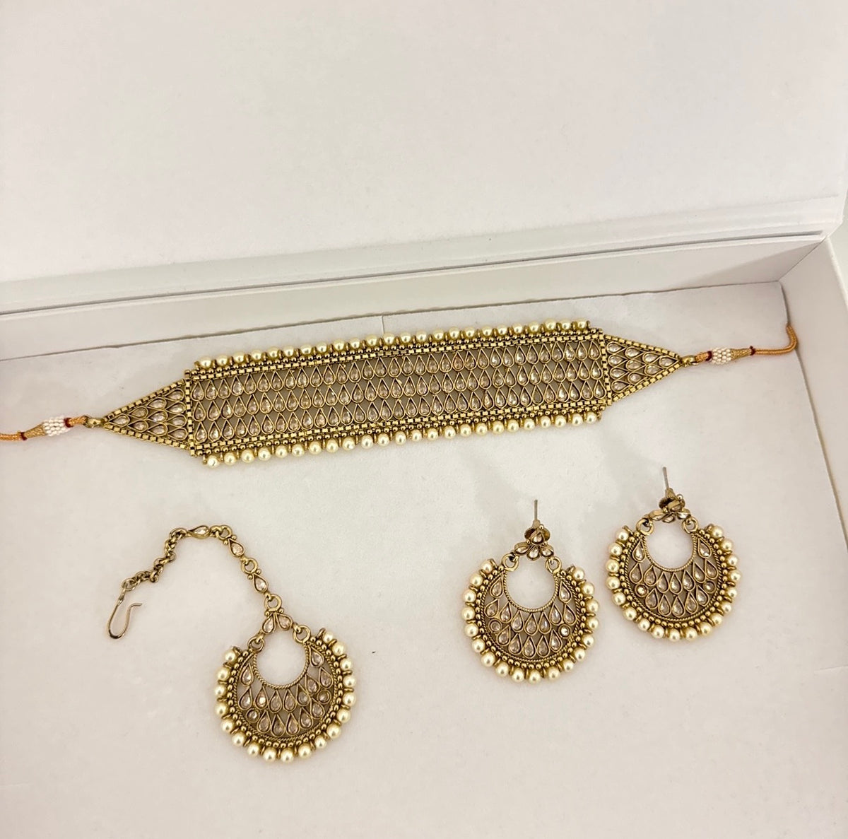 Maha Choker Set