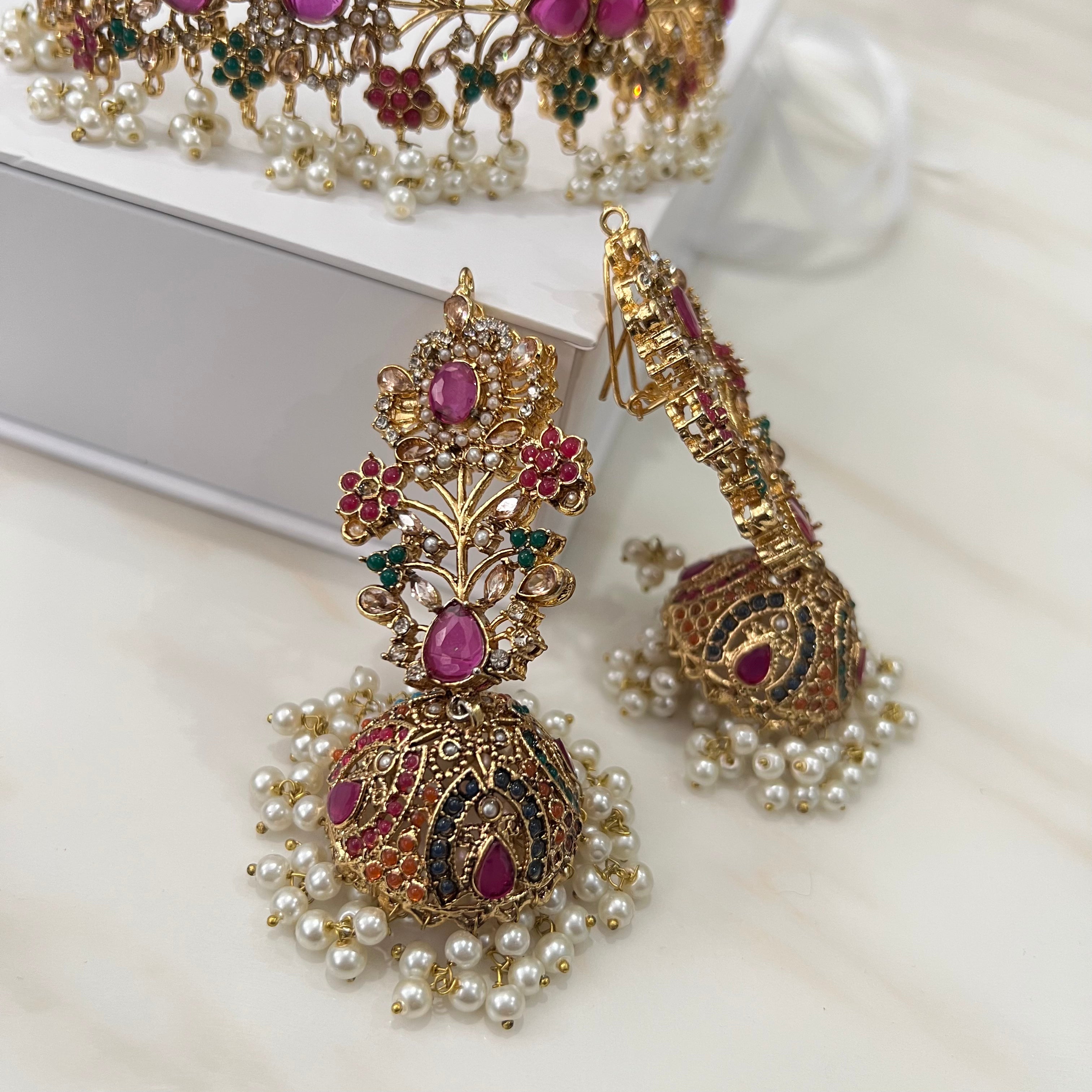 Izma Choker Set Pink