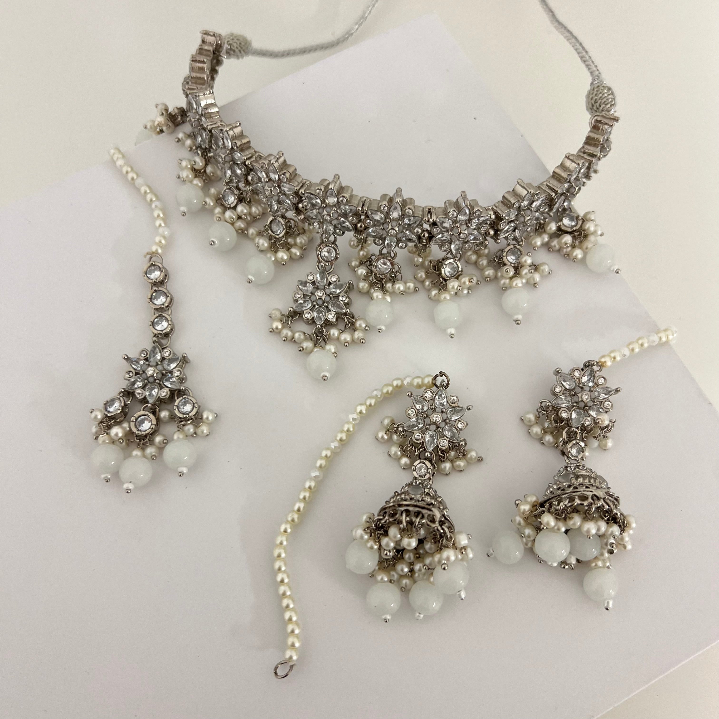 Freya Choker Set