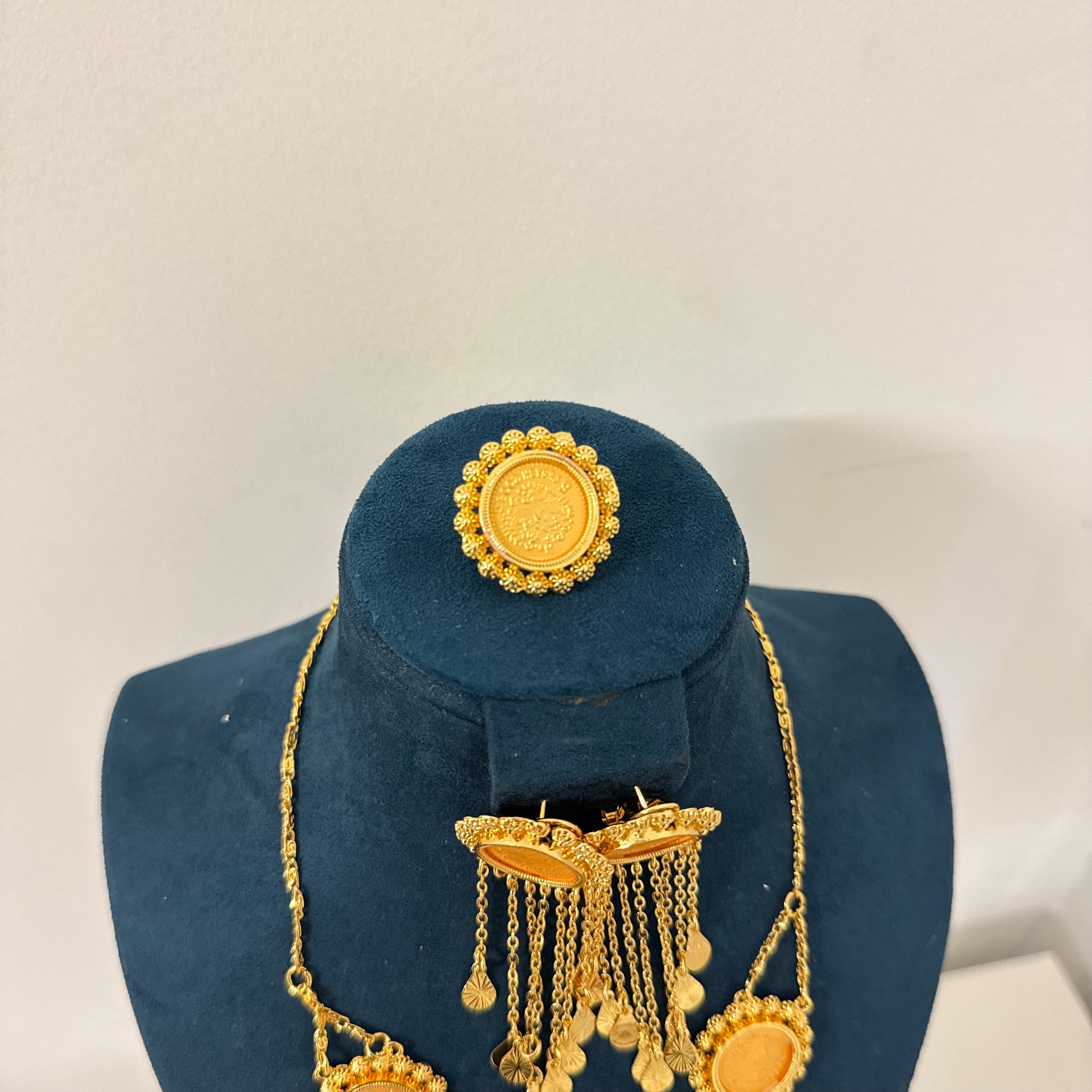 Nusrat Gold Set