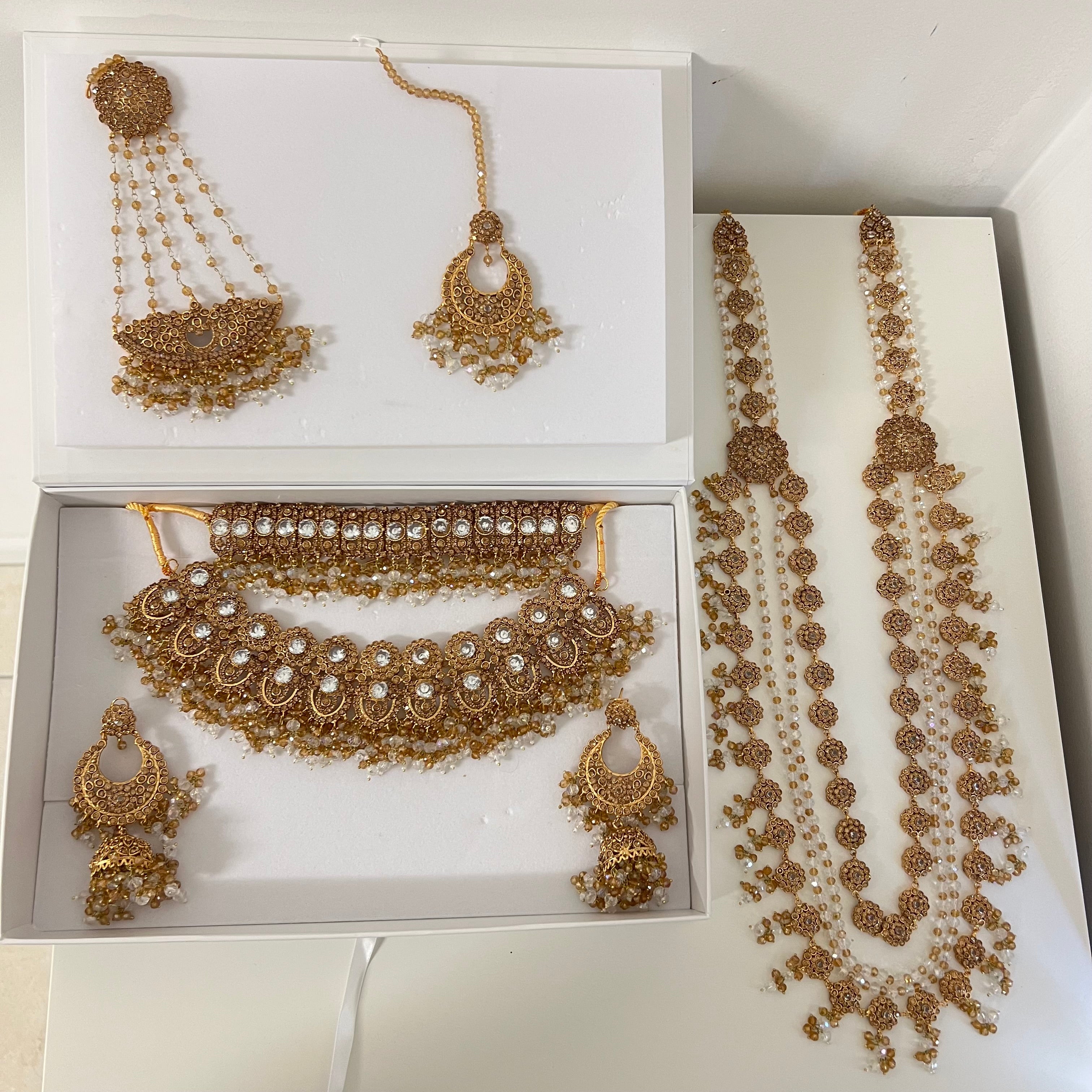 Arisha Bridal Set