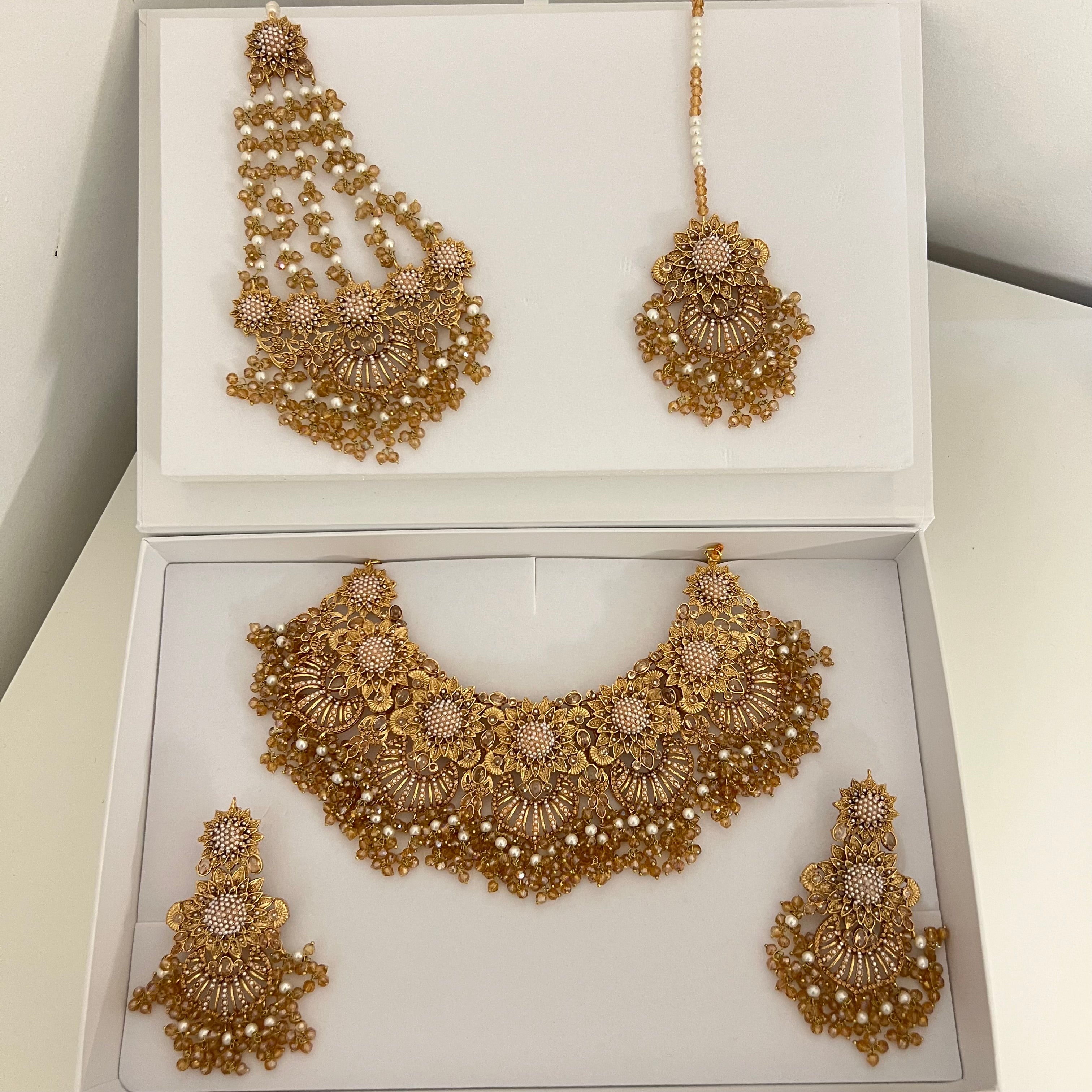 Farhana Necklace Set