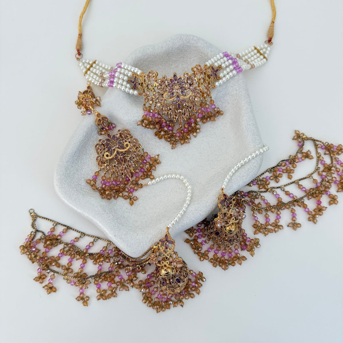 Mahira Choker Set