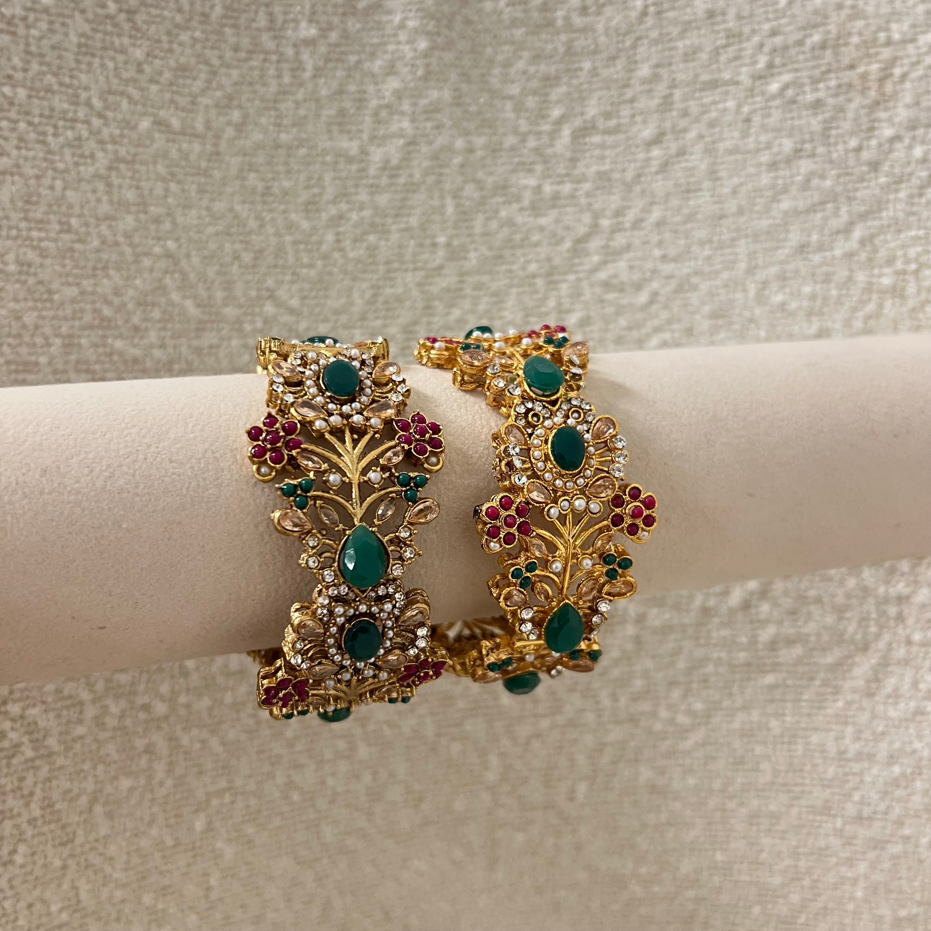 Izma Bangles Green