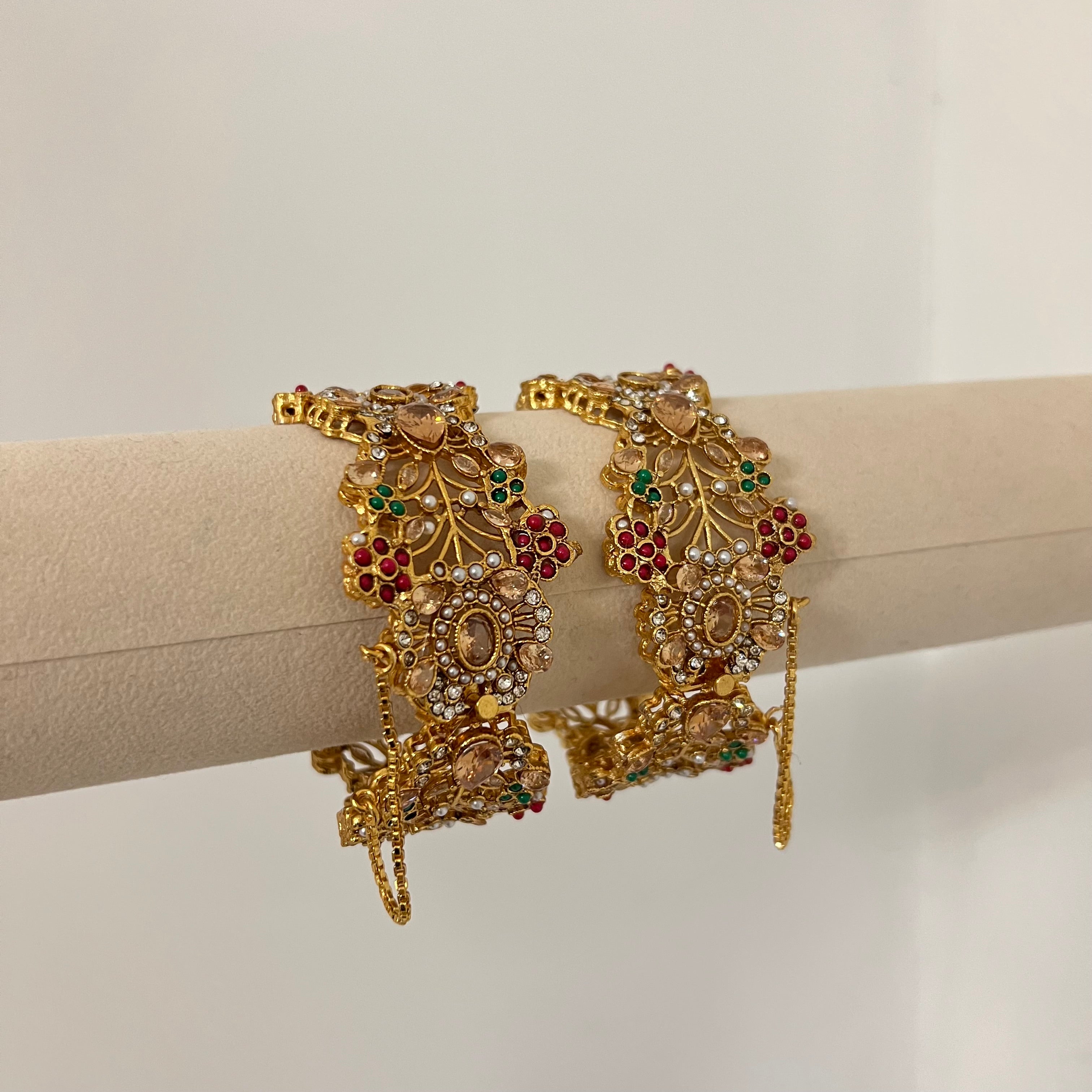 Izma Bangles Gold