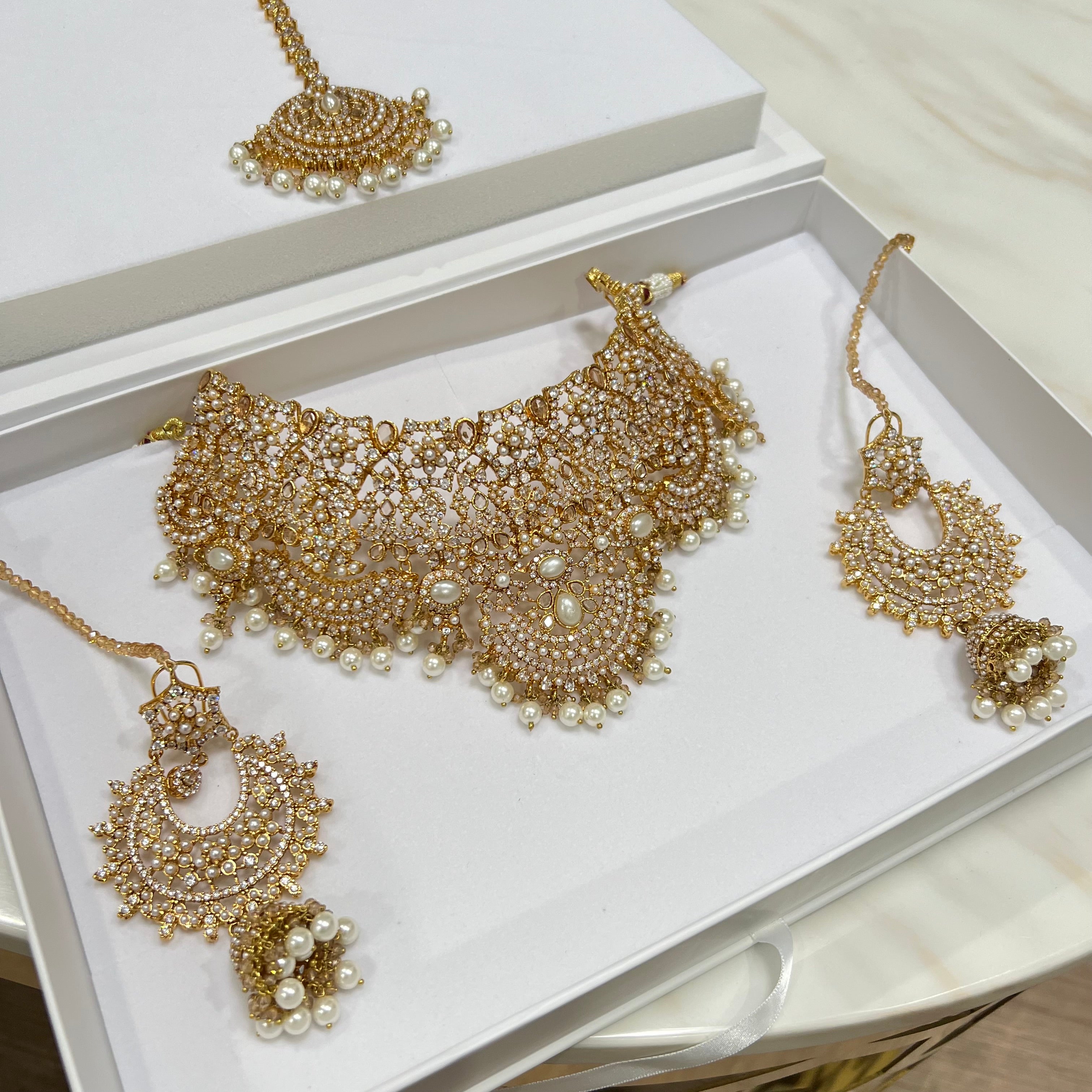 Saphia Bridal Set Gold