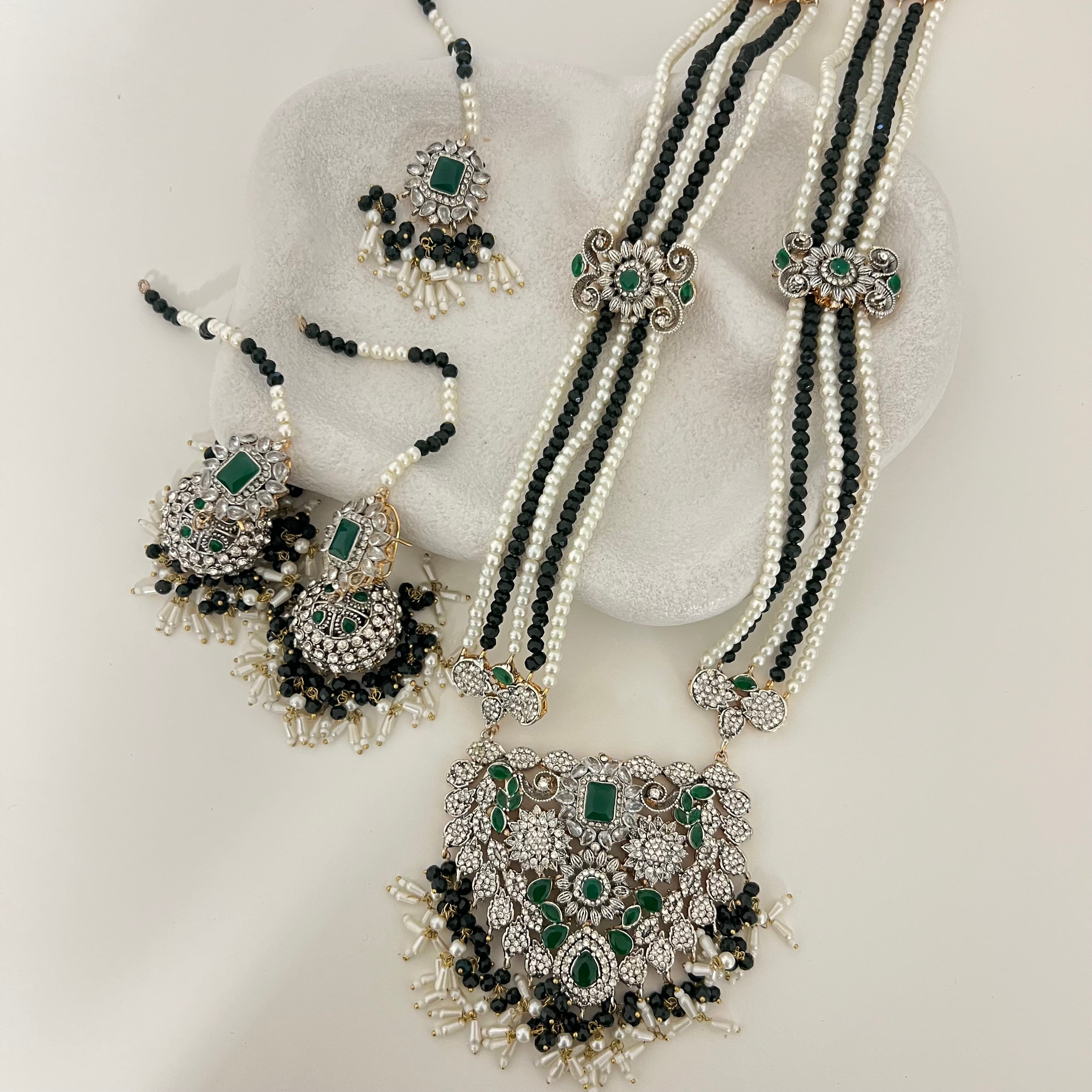 Alisha Long Necklace Set