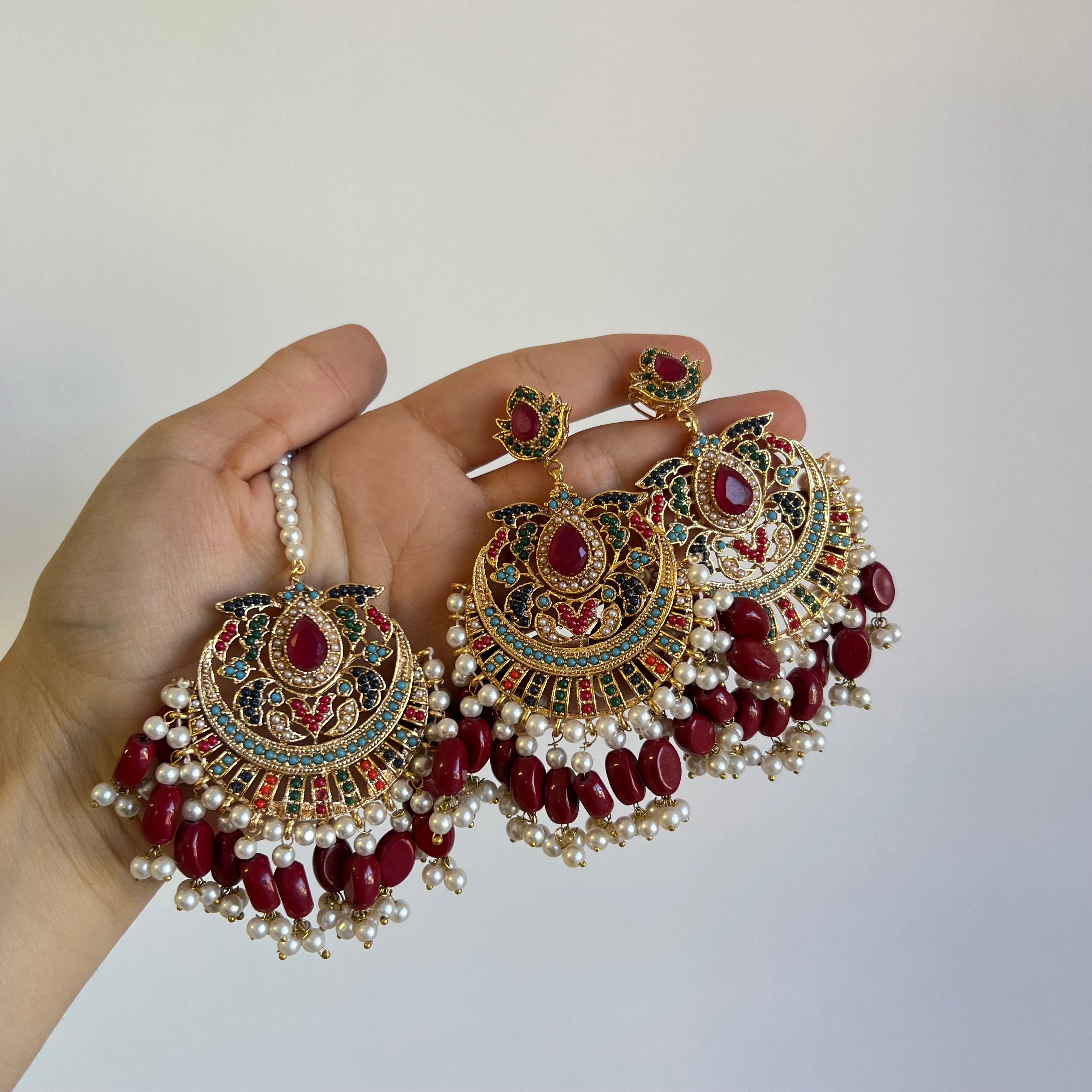 Hana Earrings Tikka Set Red