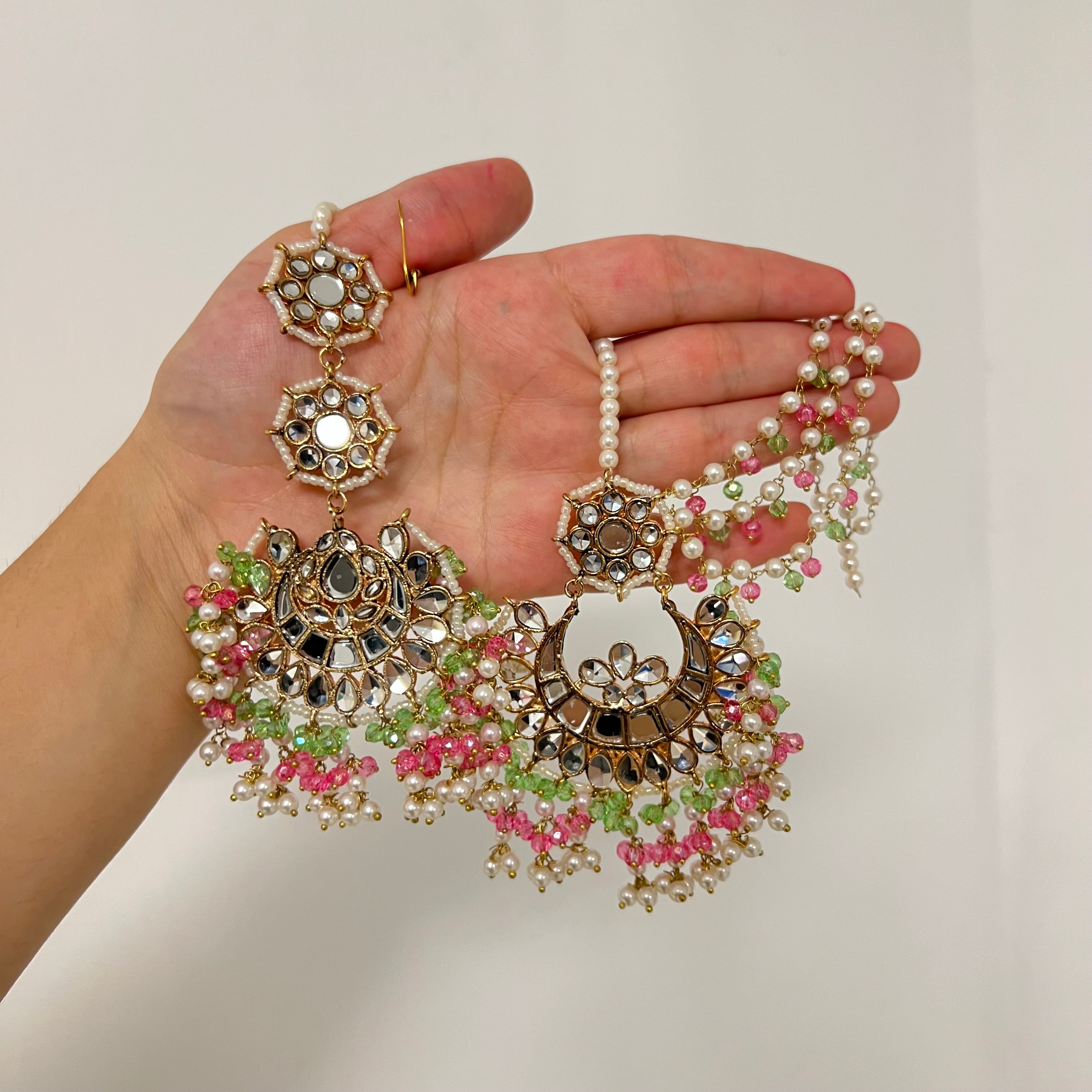 Selena Earring Tikka Set