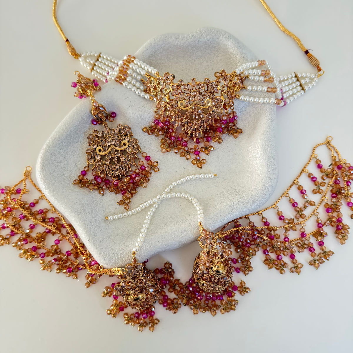 Mahira Choker Set