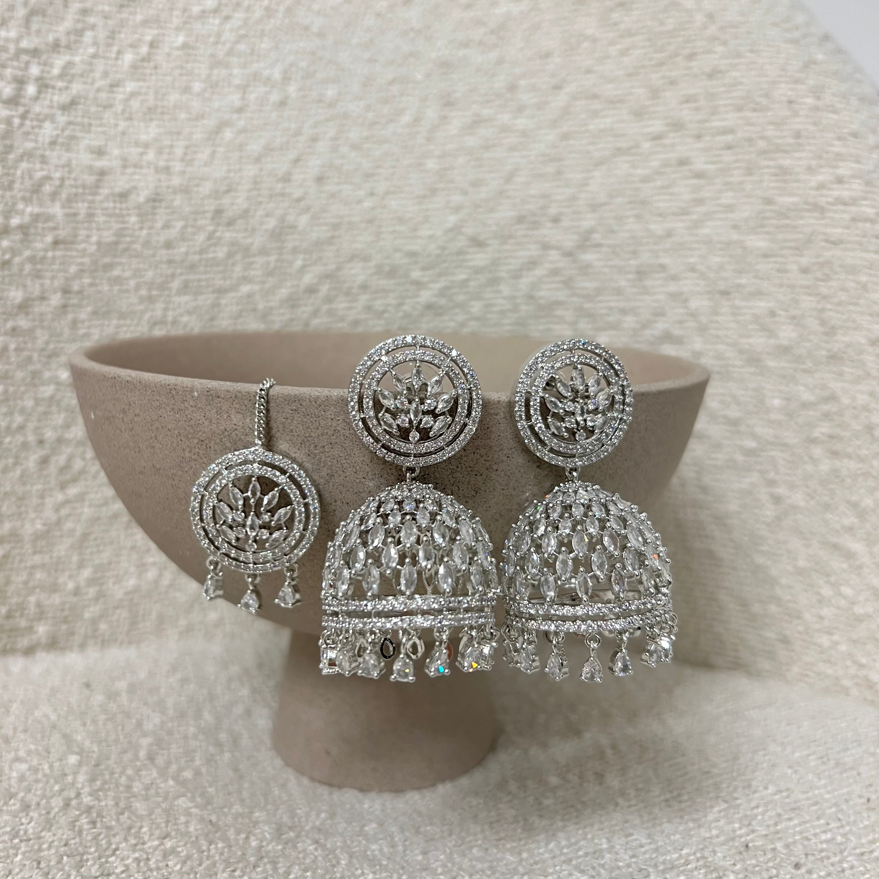 Kinza Jhumka Set