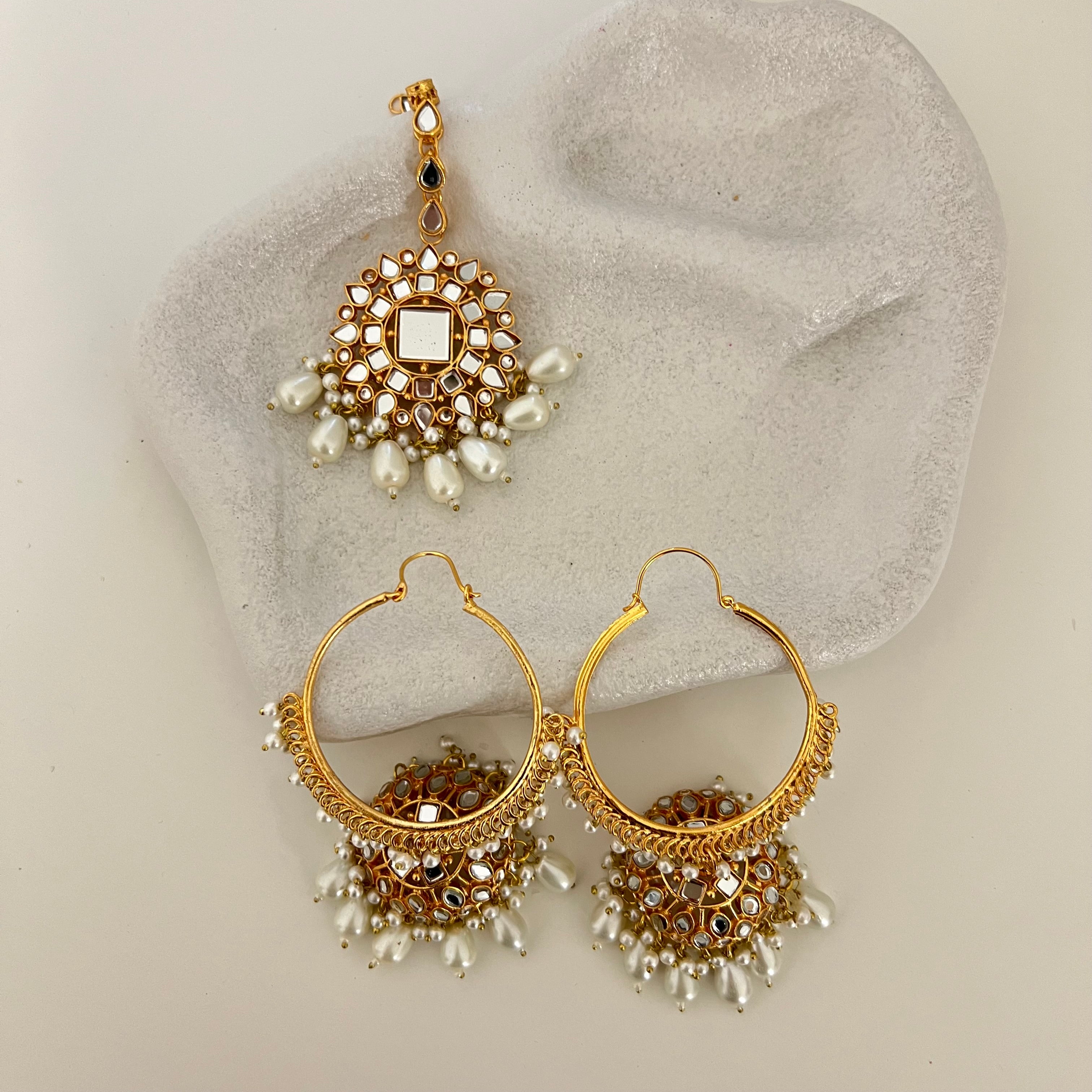 Wajeeha Jhumka & Tikka