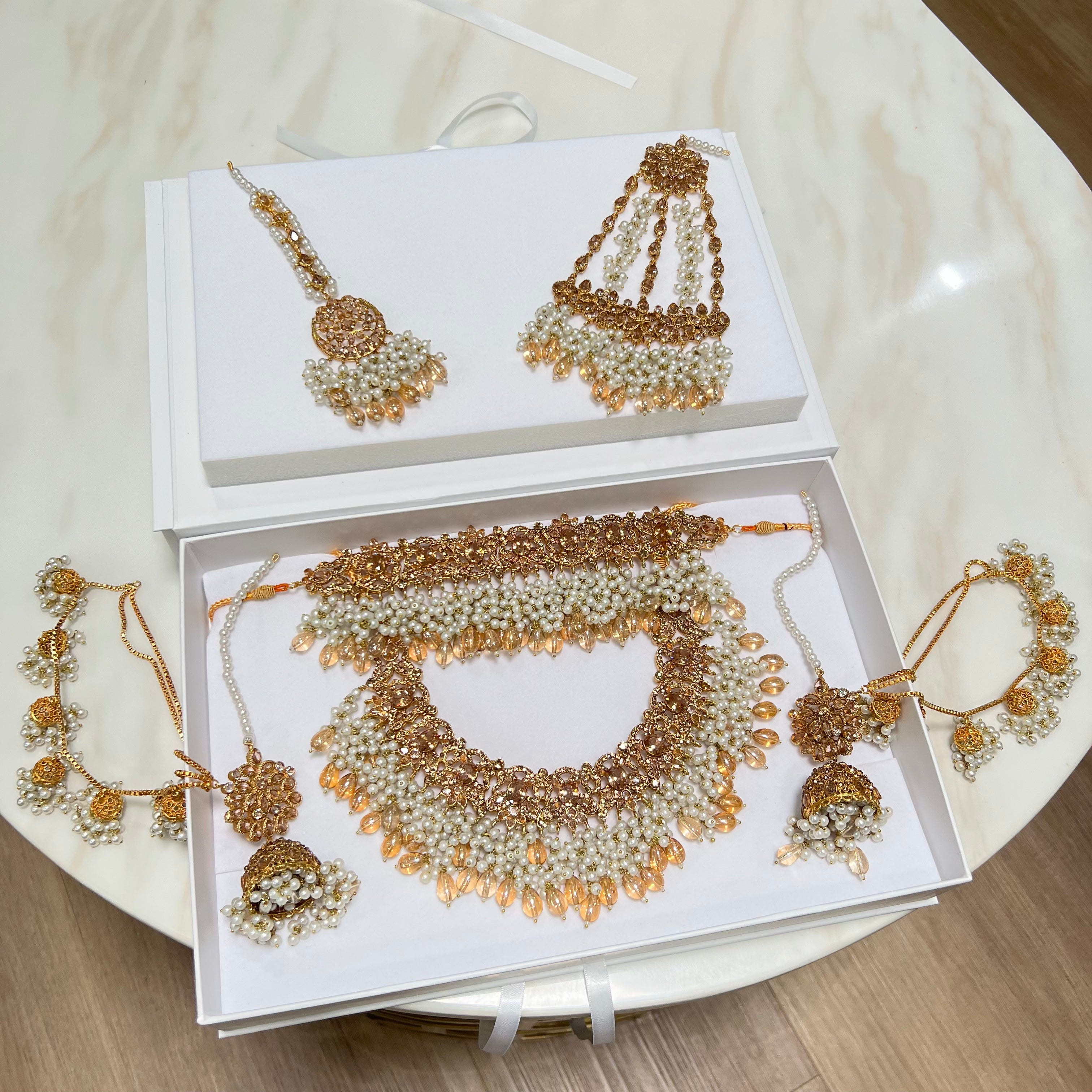 Somy Bridal Set Luxury Gold