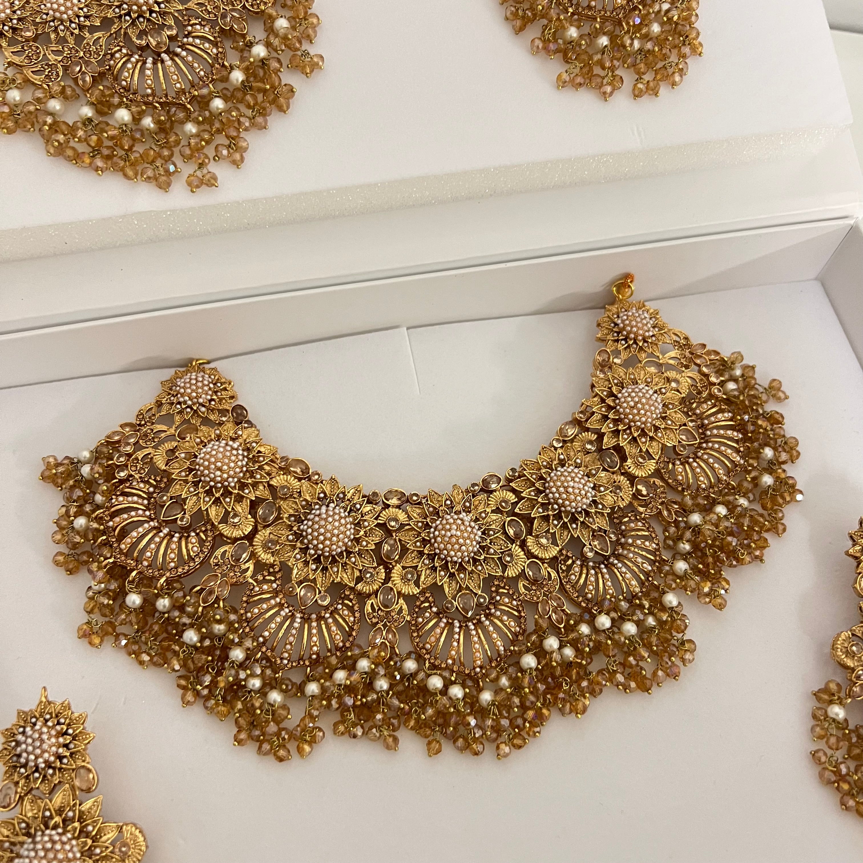 Farhana Necklace Set