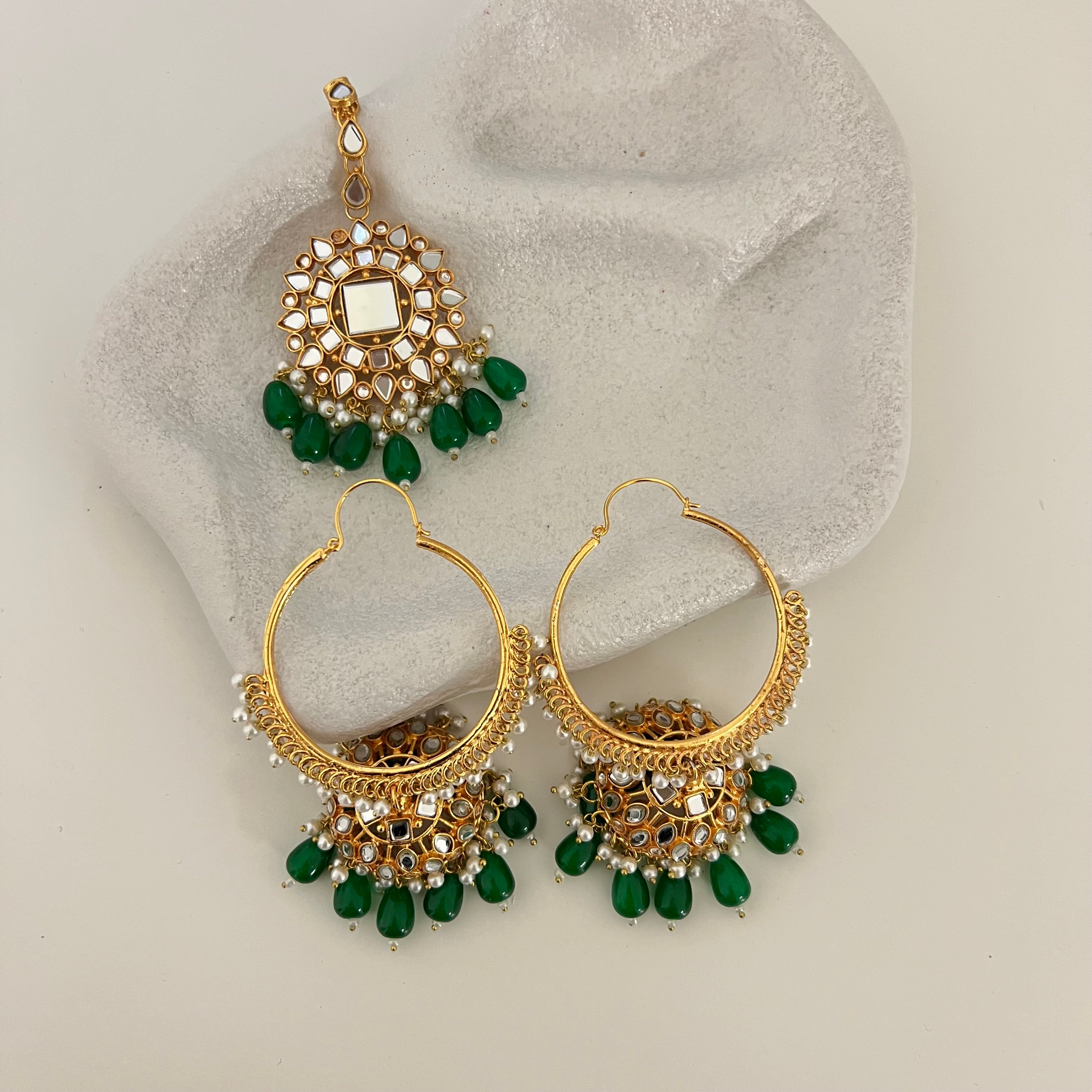 Wajeeha Jhumka & Tikka