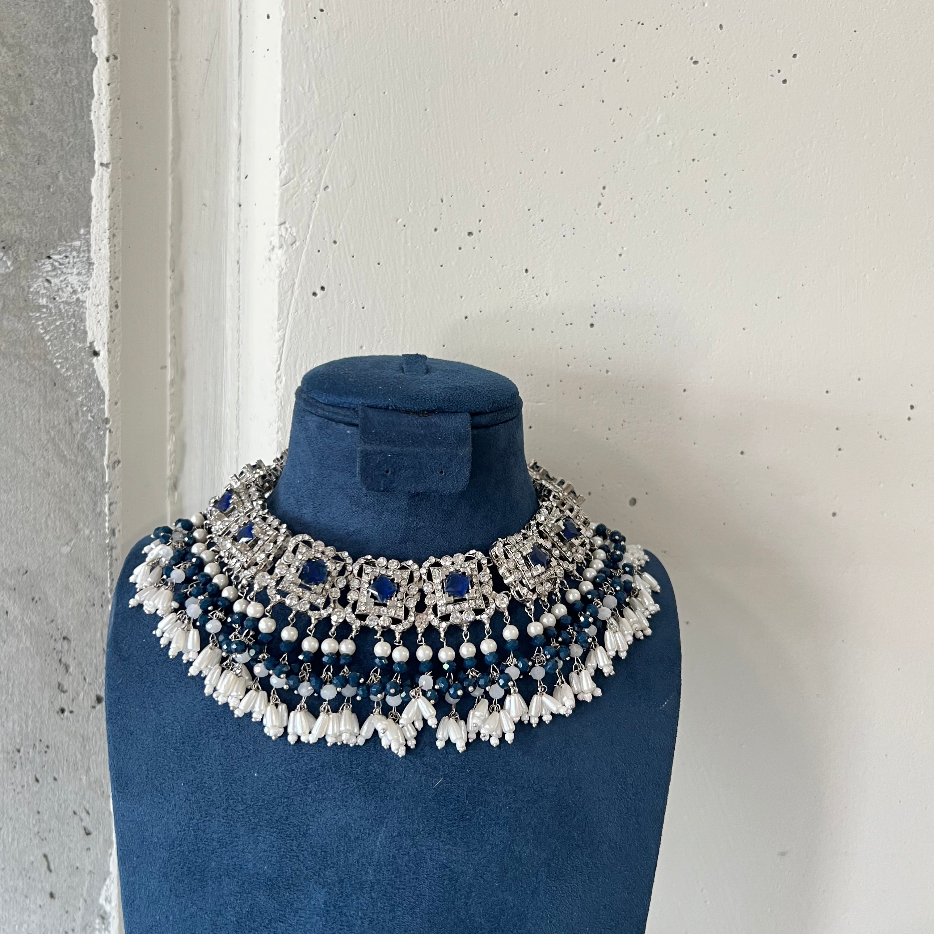 Sana Necklace Set Navy Blue