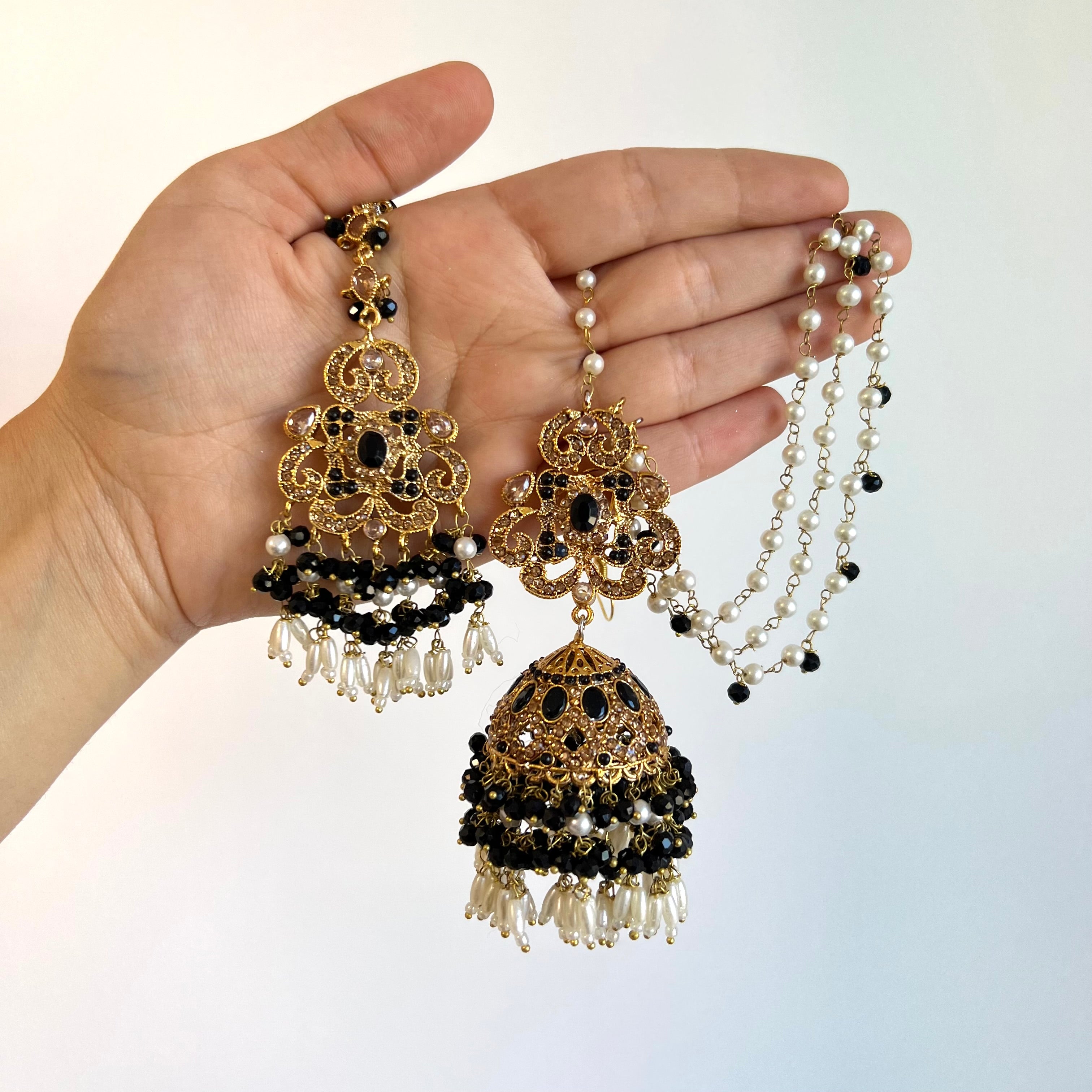 Zuni Earrings & Tikka Black