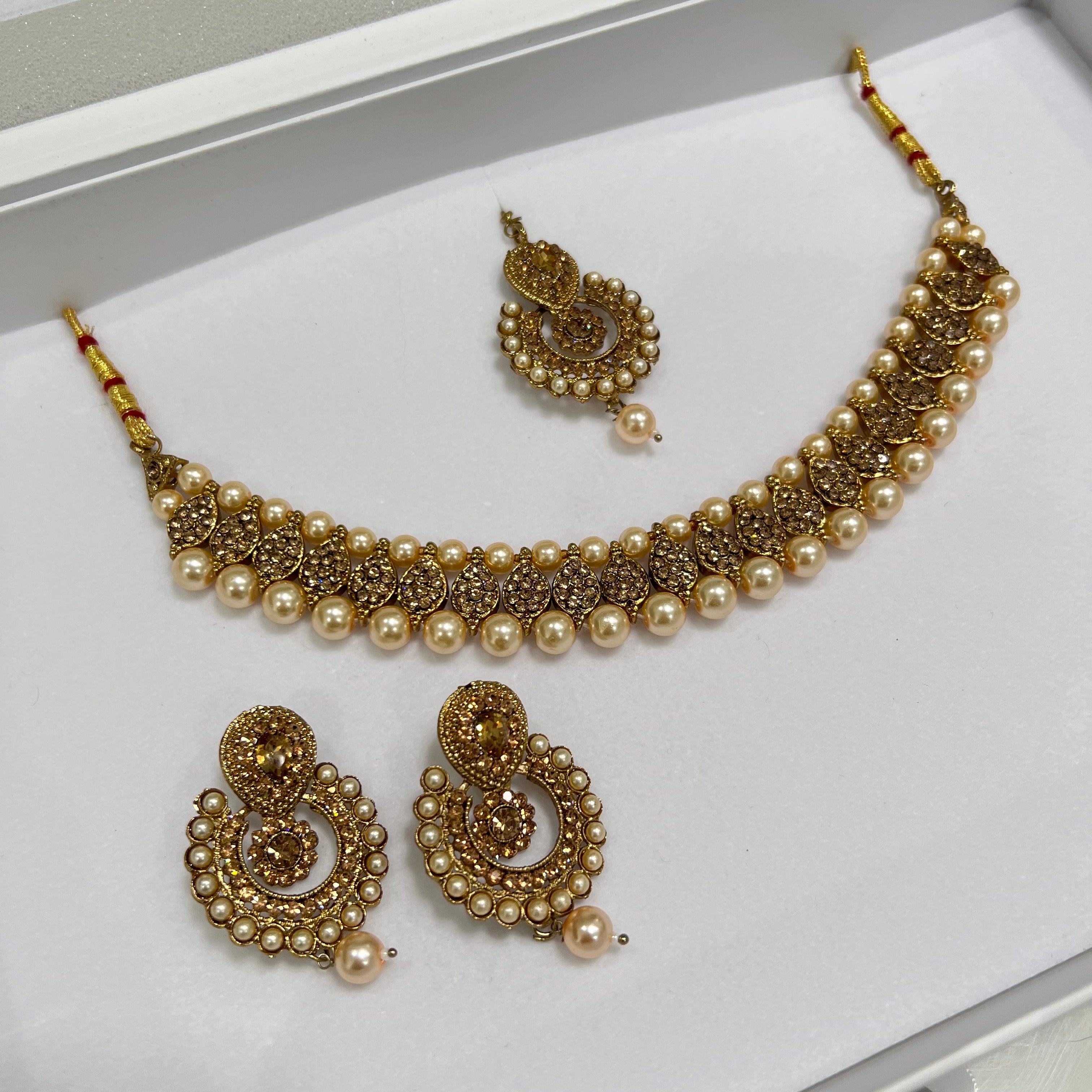 Zoya Necklace Set Gold