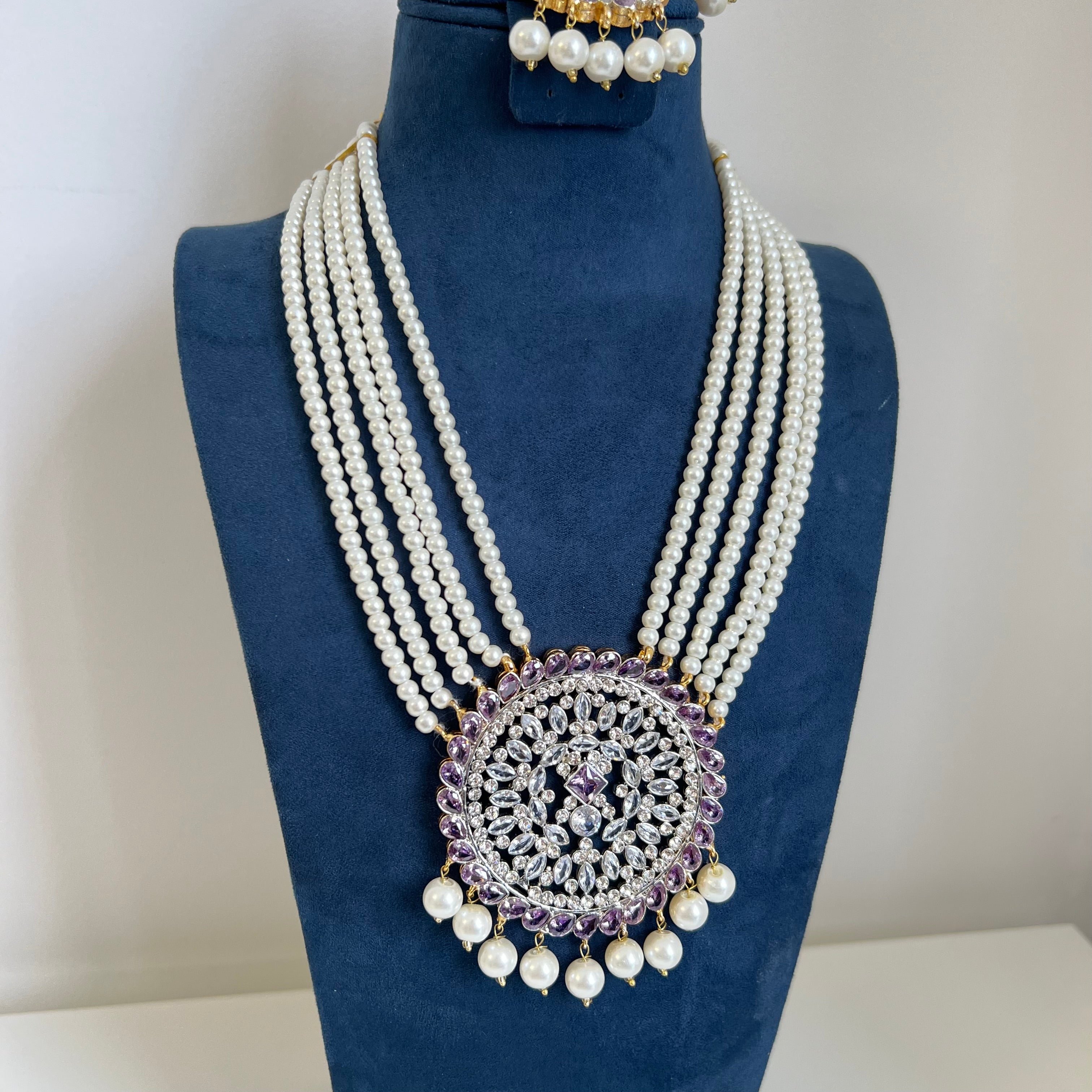 Maham long Necklace Set Purple