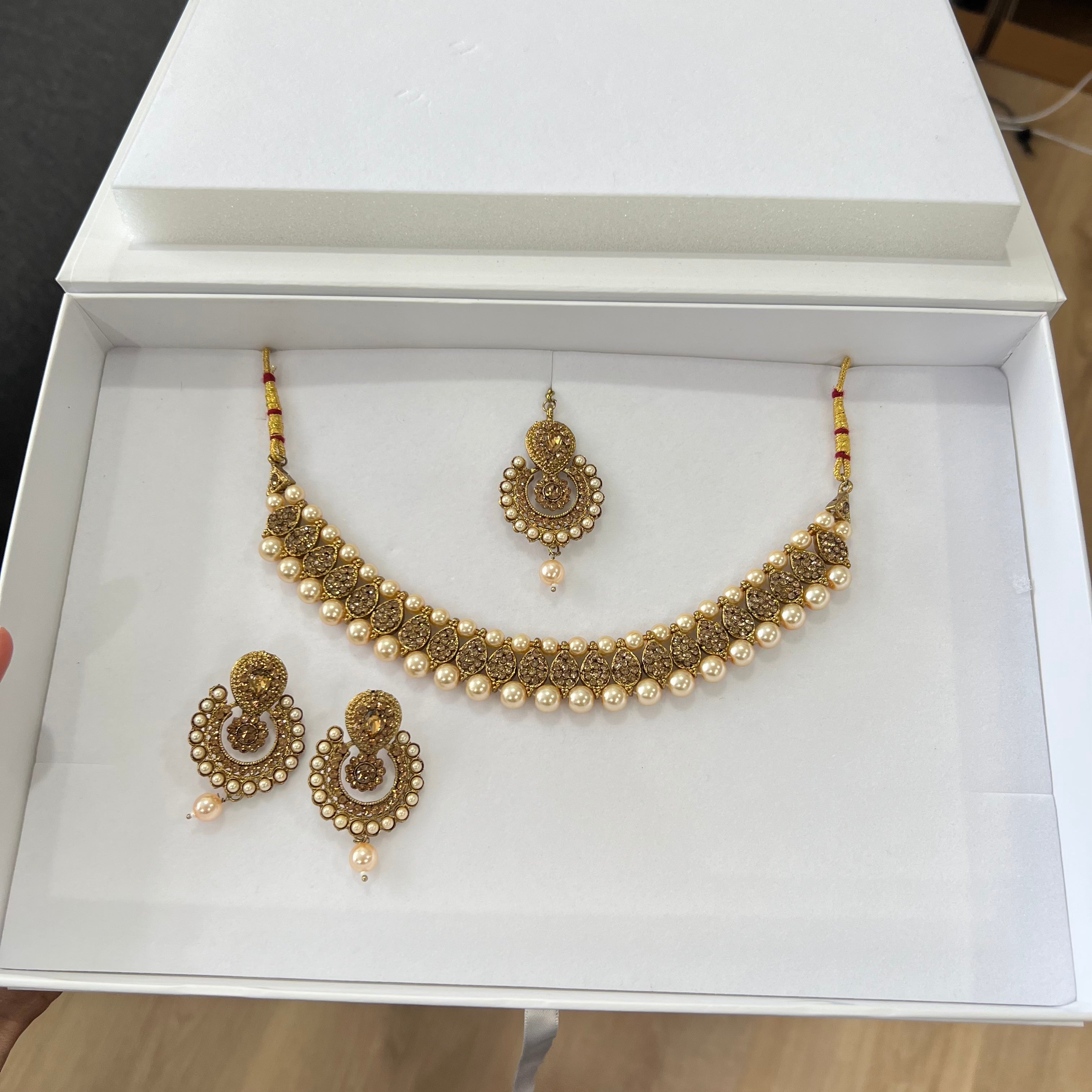 Zoya Necklace Set Gold