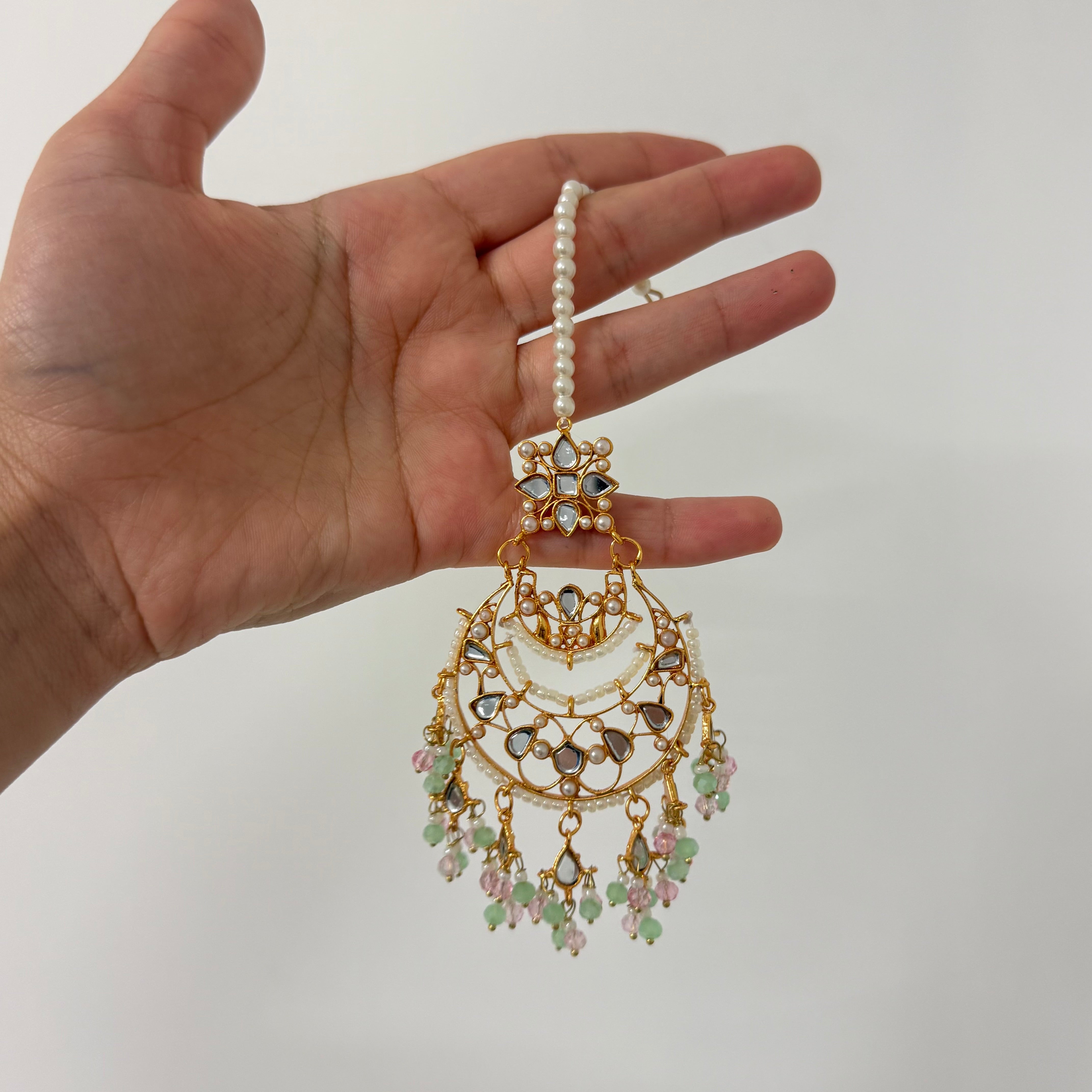 Selena Earring Tikka Set