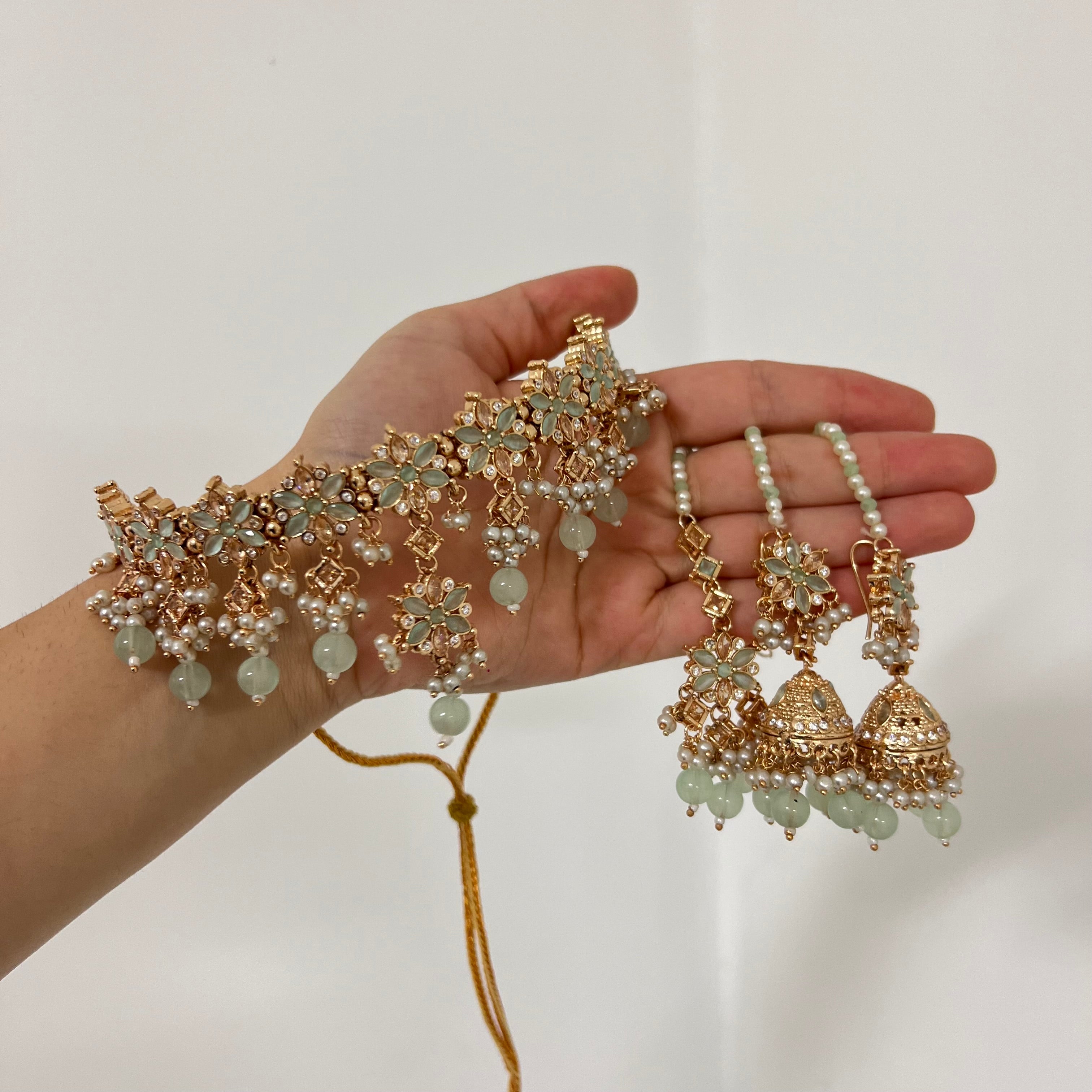 Freya Choker Set