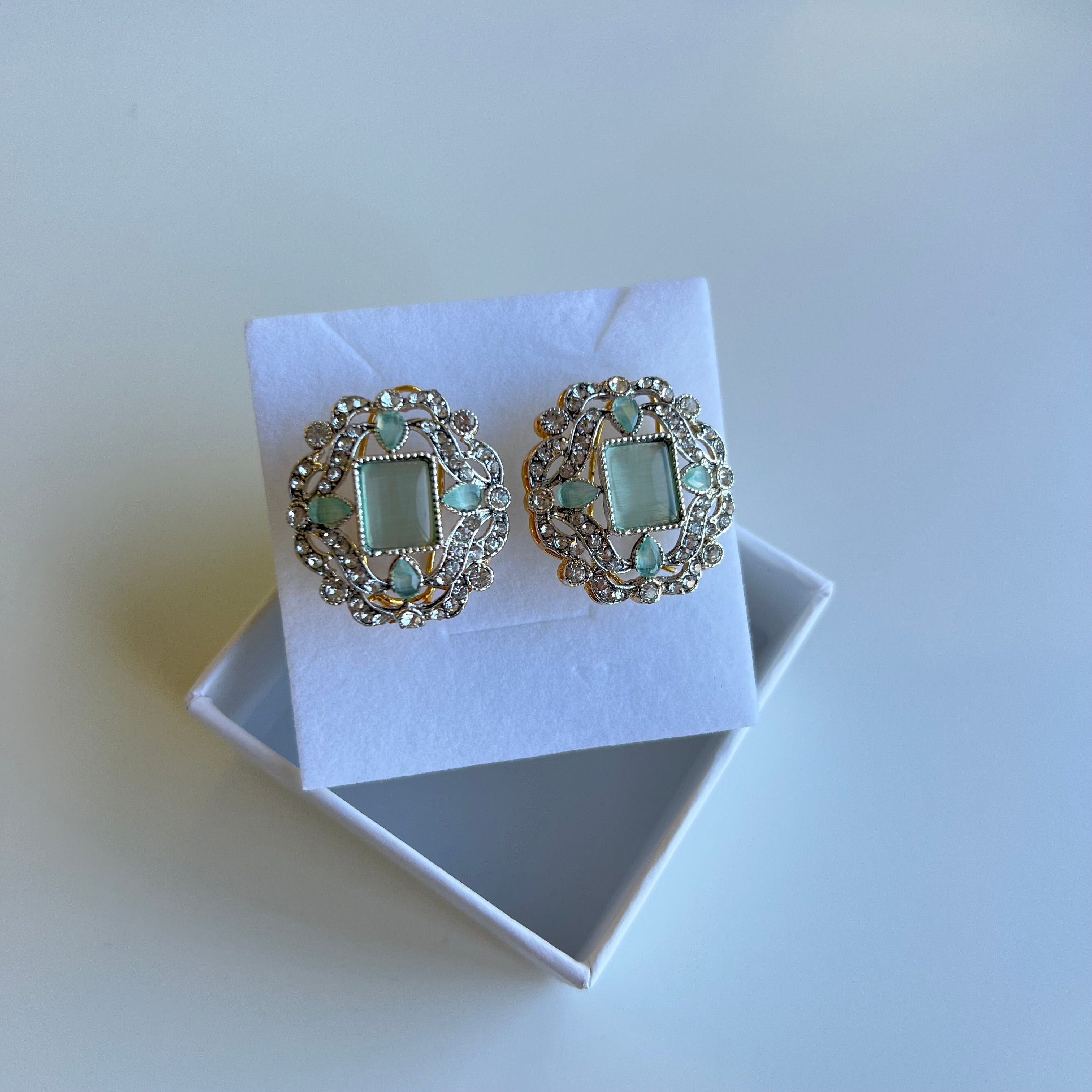 Nikita Studs Mint