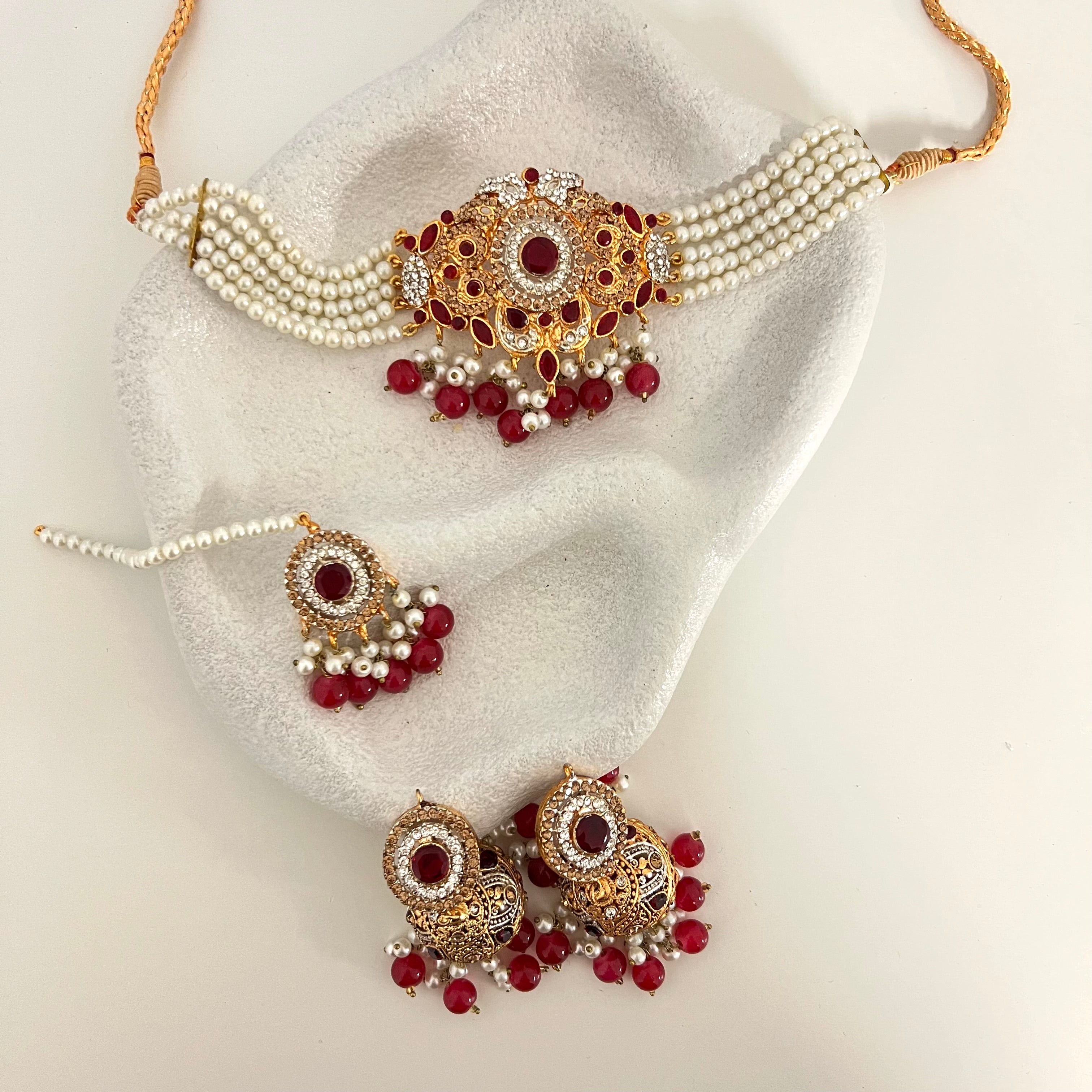 Mishal Choker Set