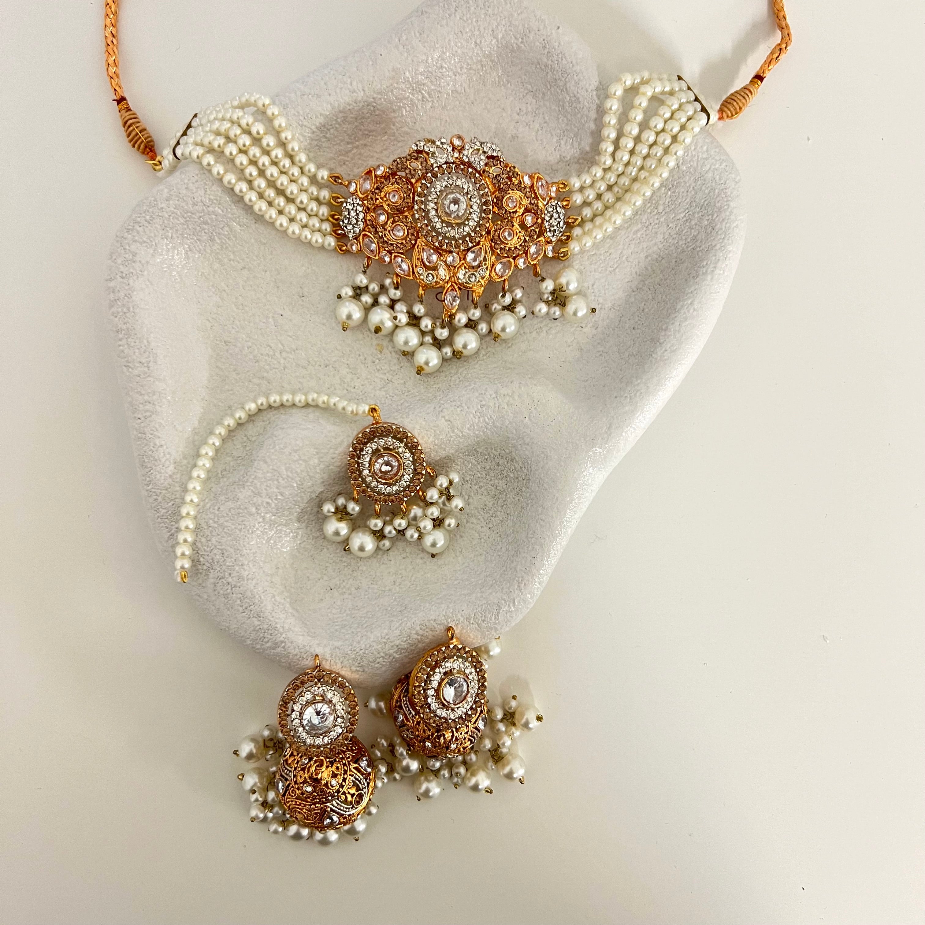Mishal Choker Set