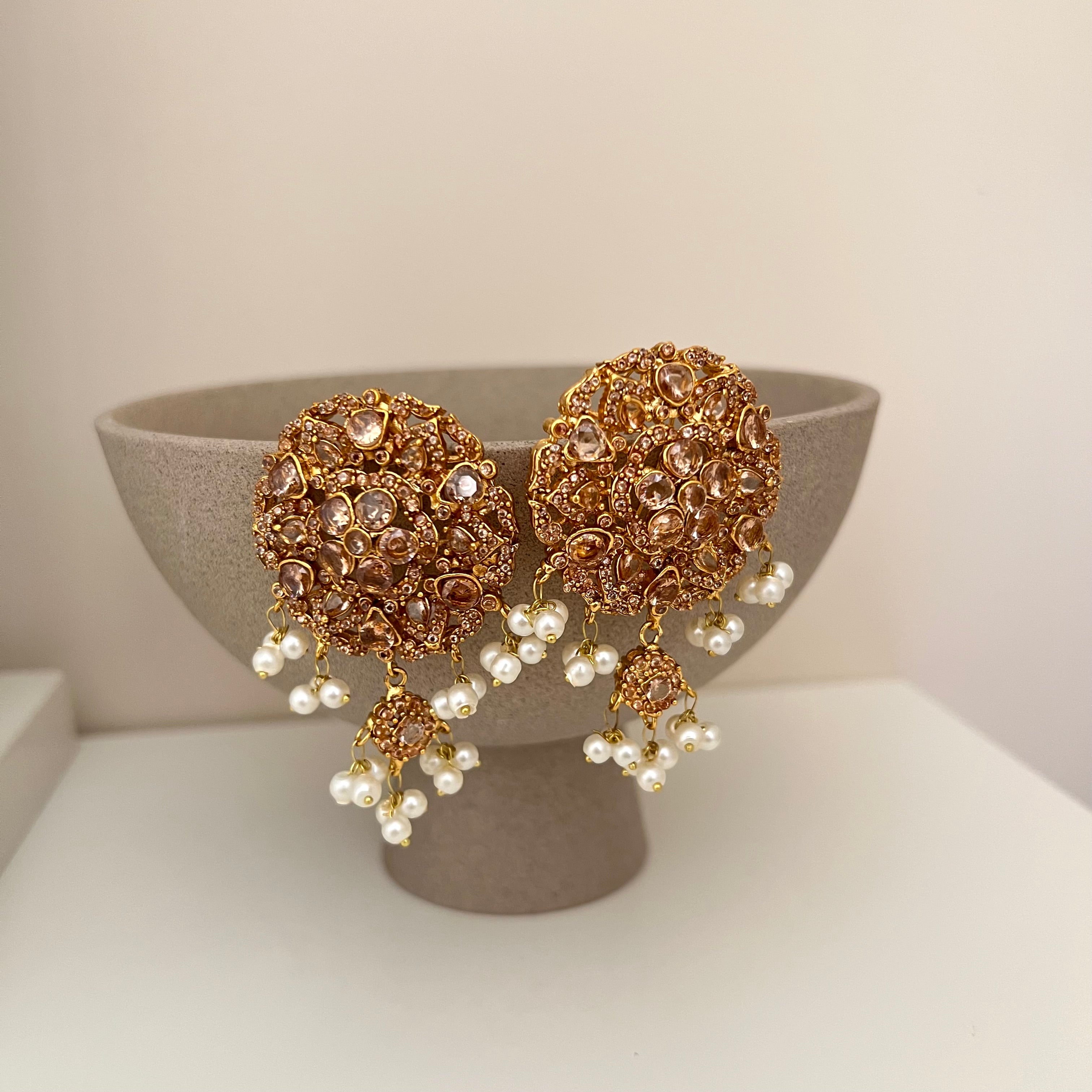 Manahil Studs